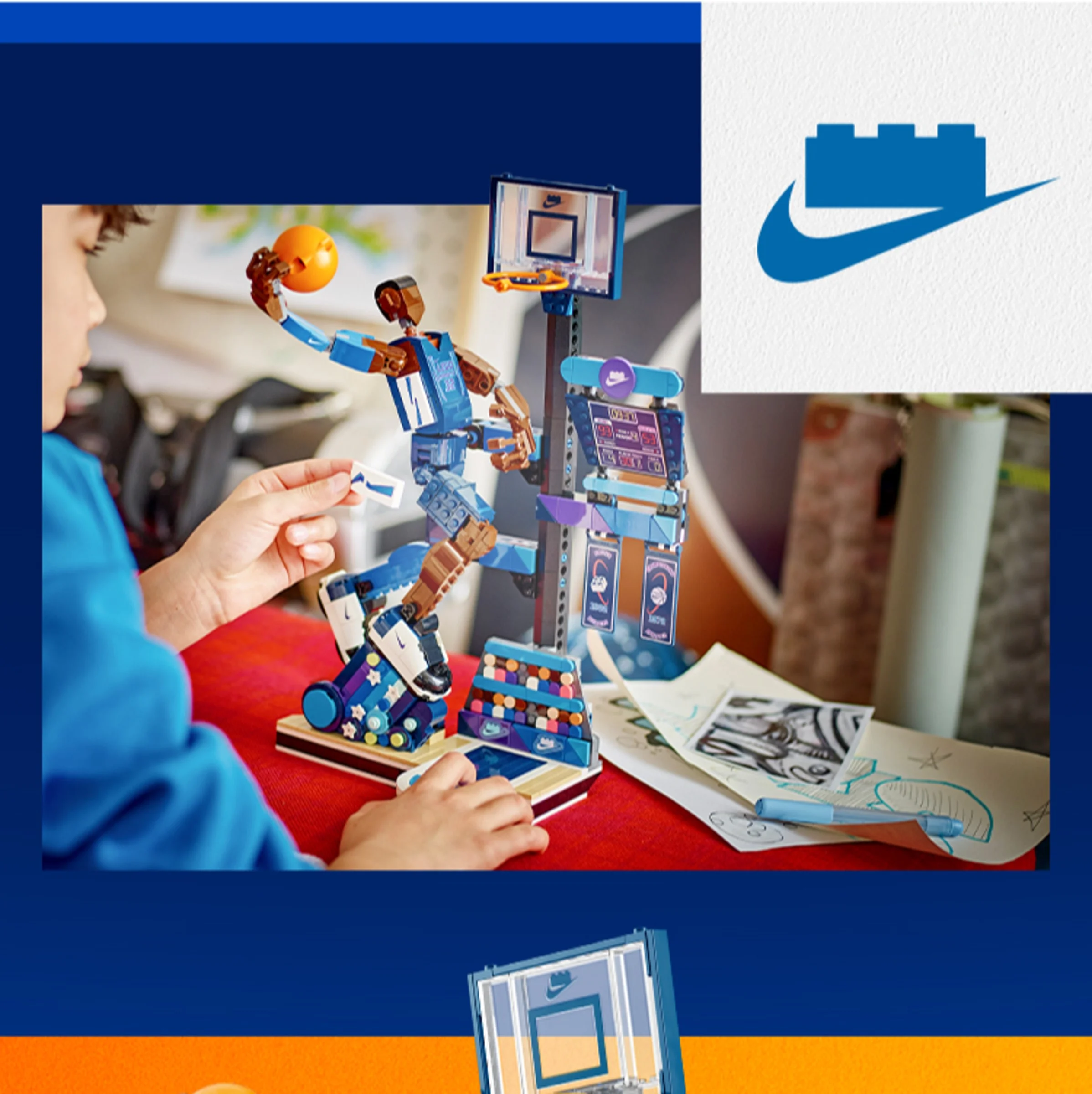 Copil interacționând cu setul LEGO Nike Slam Dunk, model detaliat. O jucărie creativă pentru fani.
