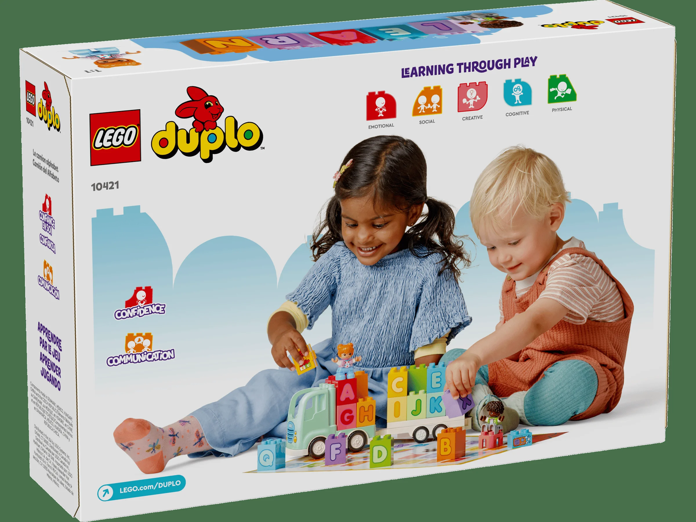 Cutie LEGO Duplo 10421, Camionul Alfabet, arătând copii jucându-se cu setul.