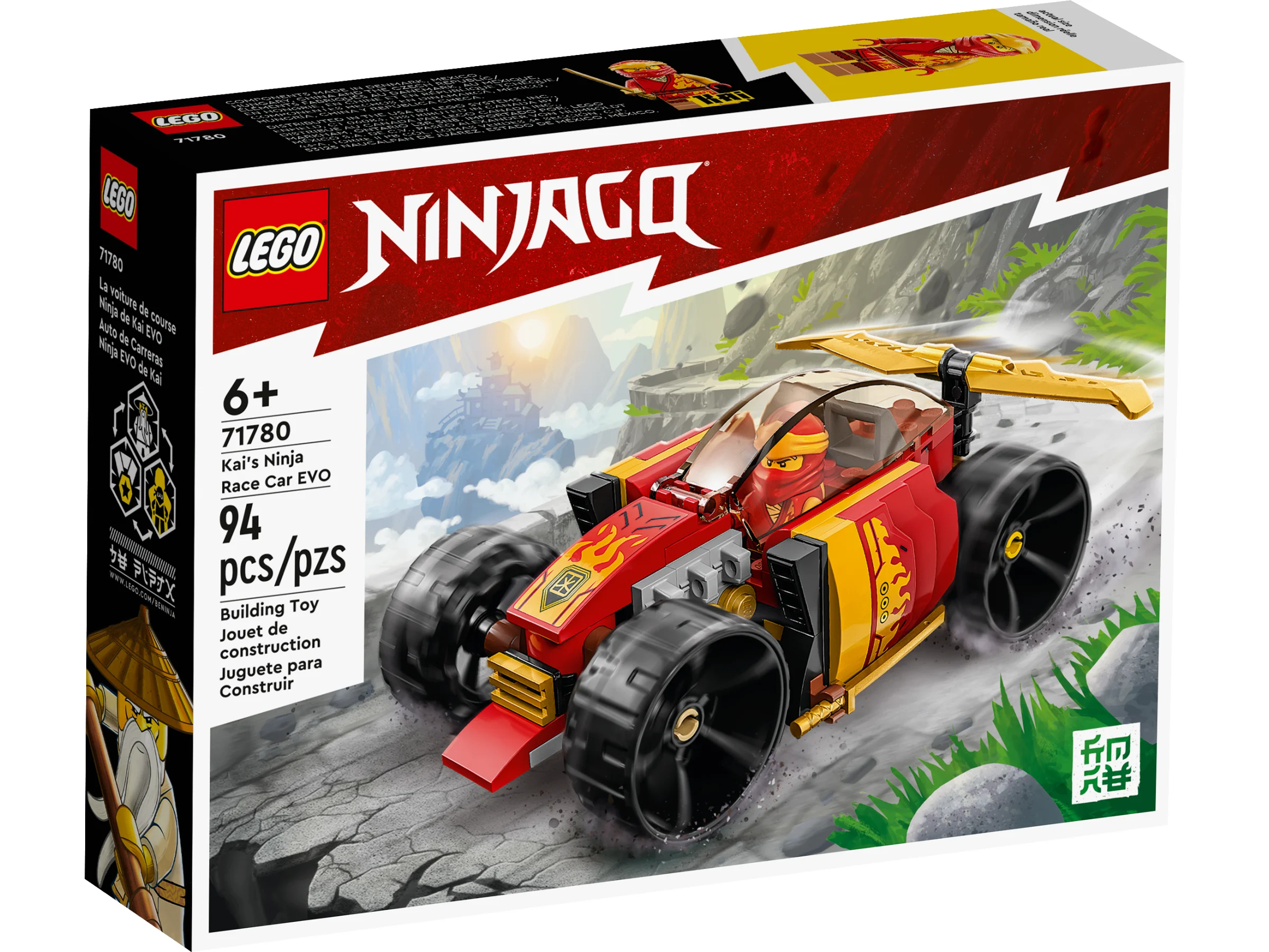 Cutia LEGO 71780, cu mașina de curse Ninja EVO a lui Kai pe un fundal montan.