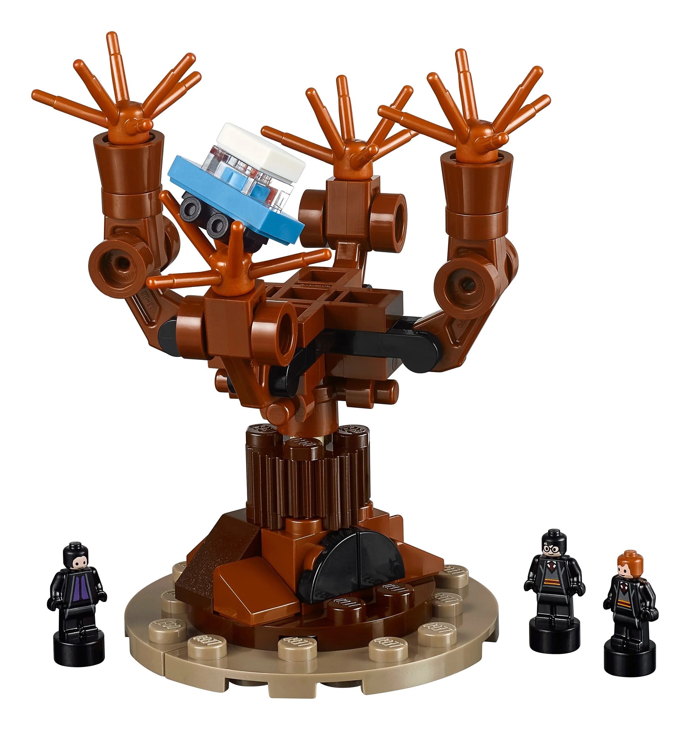 Imagine cu Salcia Bătătoare și mașina zburătoare a familiei Weasley, plus minifigurine.