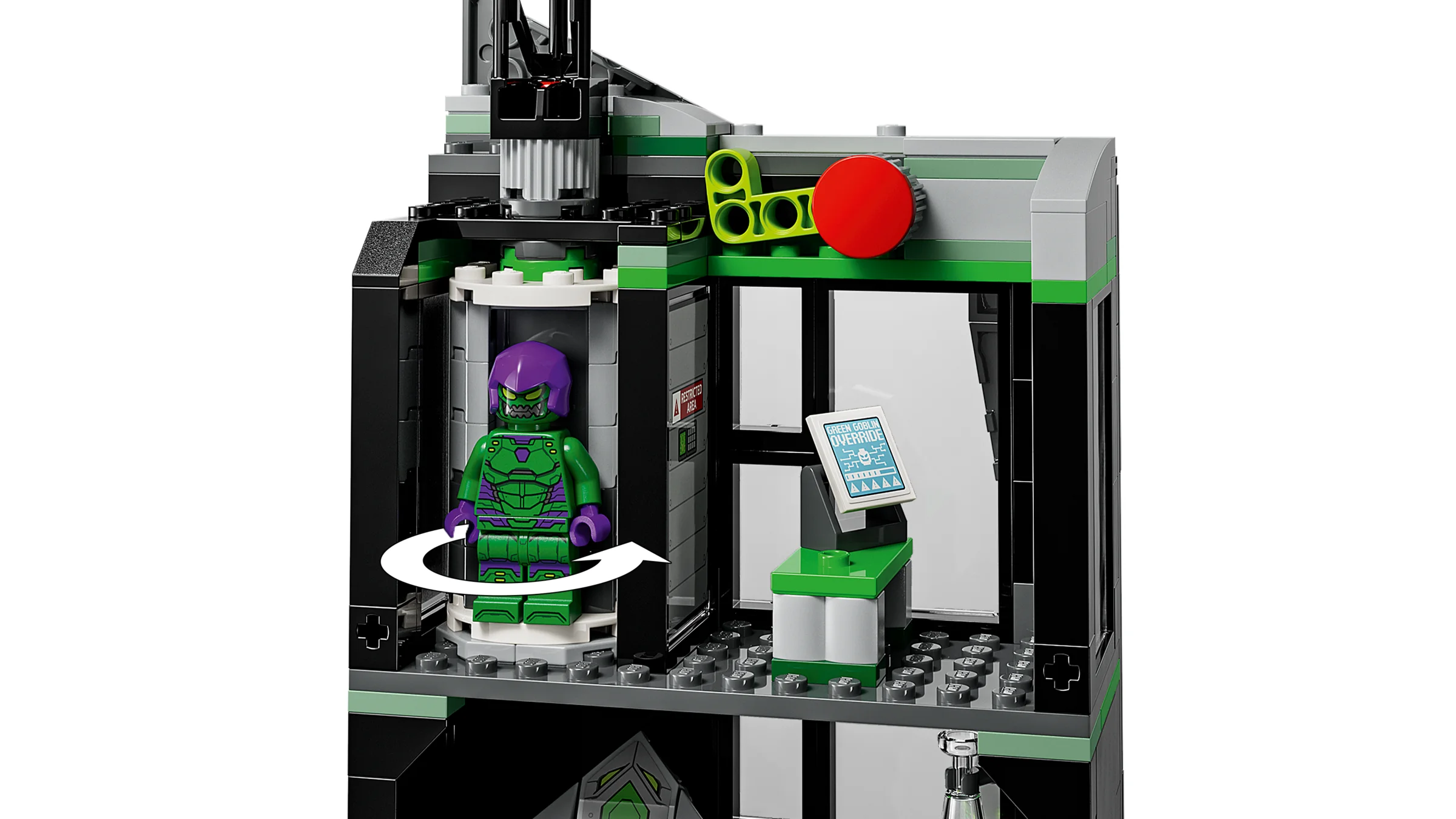 Prezentare detaliată a minifigurinei Green Goblin în incinta de laborator Oscorp.