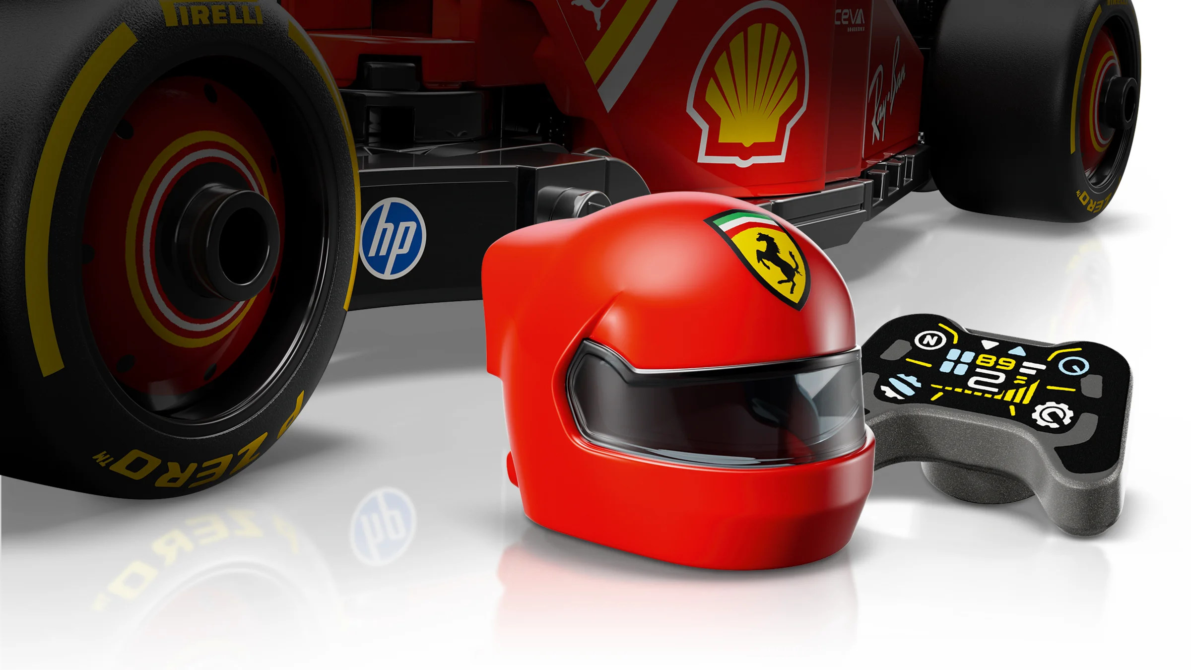 Prim plan al Ferrari SF-24 LEGO, cască și panou de control, detaliind designul.
