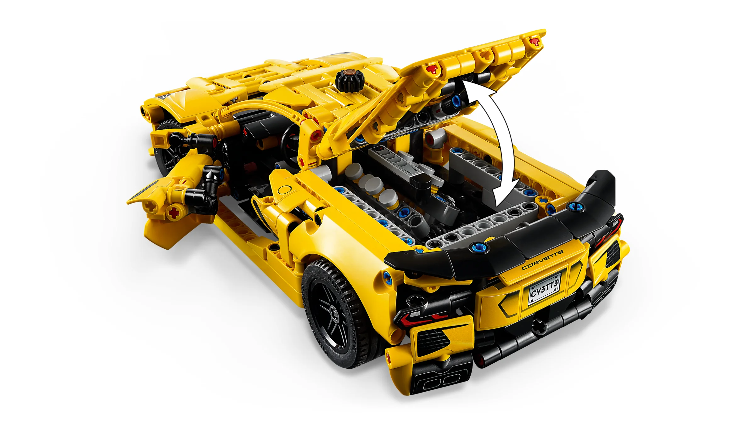 Imagine ce arată Chevrolet Corvette Stingray cu capota deschisă. Modelul este galben și detaliat.