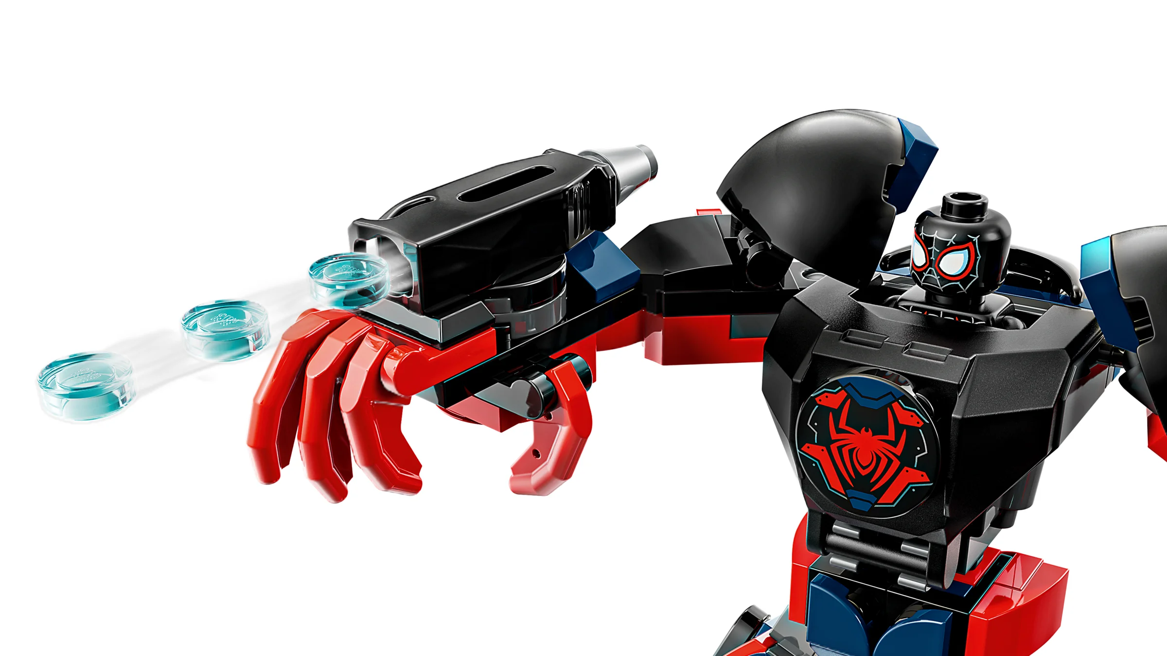 Prim-plan cu mech-ul Miles Morales lansând discuri. Detalii ale designului negru și roșu sunt vizibile.