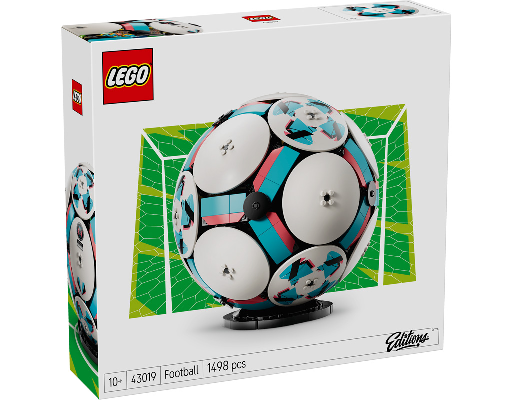 LEGO anunță LEGO Editions Football (43019): O minge de fotbal revoluționară care ascunde un stadion întreg în interior