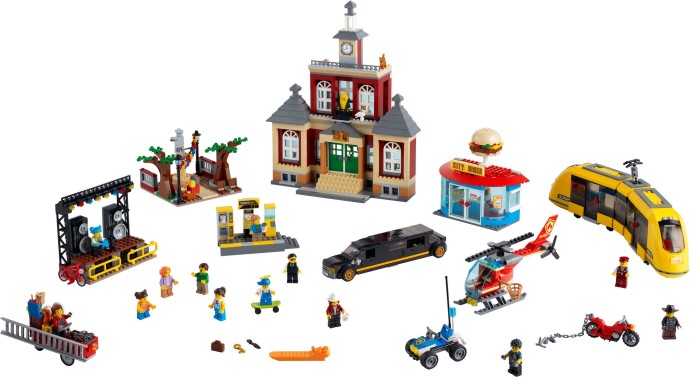 Setul LEGO City 60271 Piața Centrală conține primăria, tramvaiul și diverse vehicule de oraș.