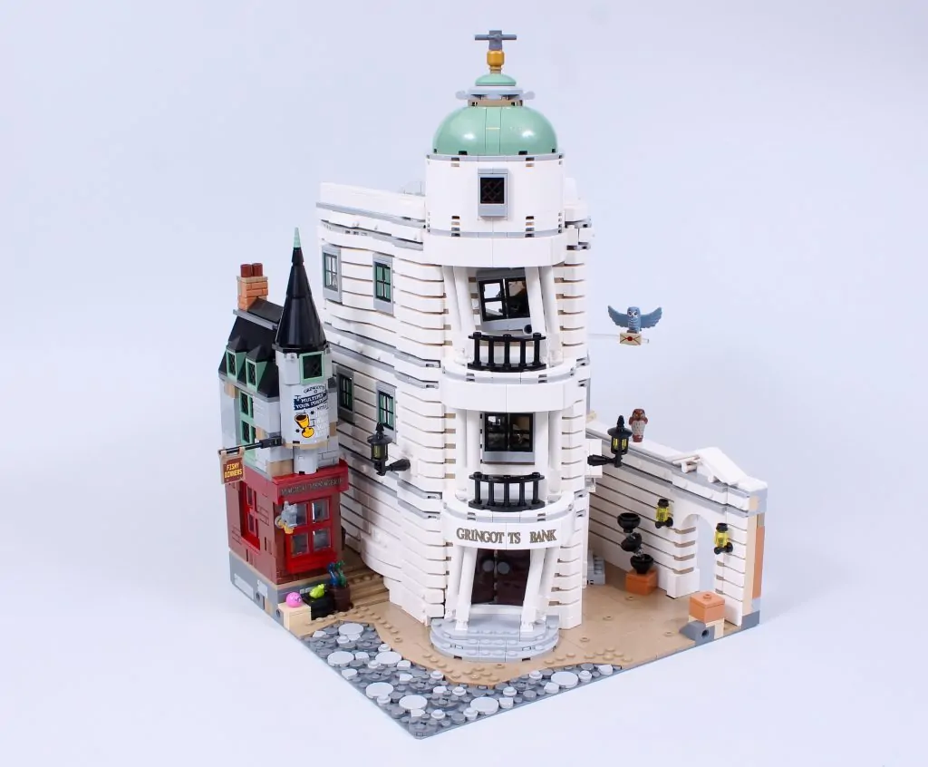 LEGO lansează o alertă pentru colecționari: Gringotts Wizarding Bank Collectors’ Edition riscă să dispară definitiv mai devreme de iulie 2026