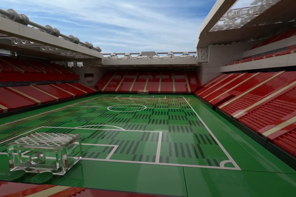 LEGO anunță noi finaliști pentru prima etapă de revizuire din 2026: Anfield Stadium și LEGO Monopoly