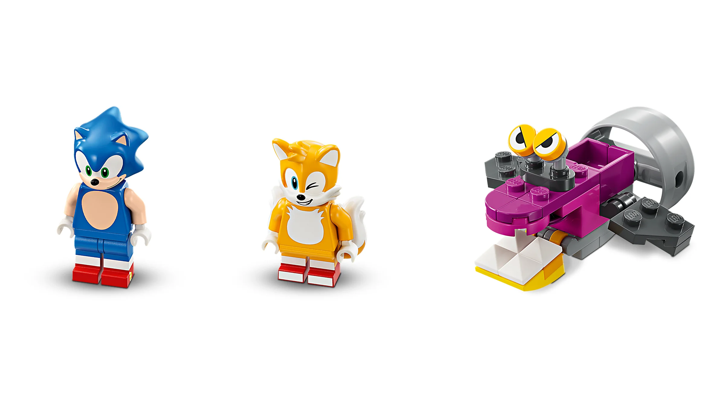 Minifigurinele Sonic, Tails și Badnik din setul 76997, prezentate individual. Detalii clare ale designului.