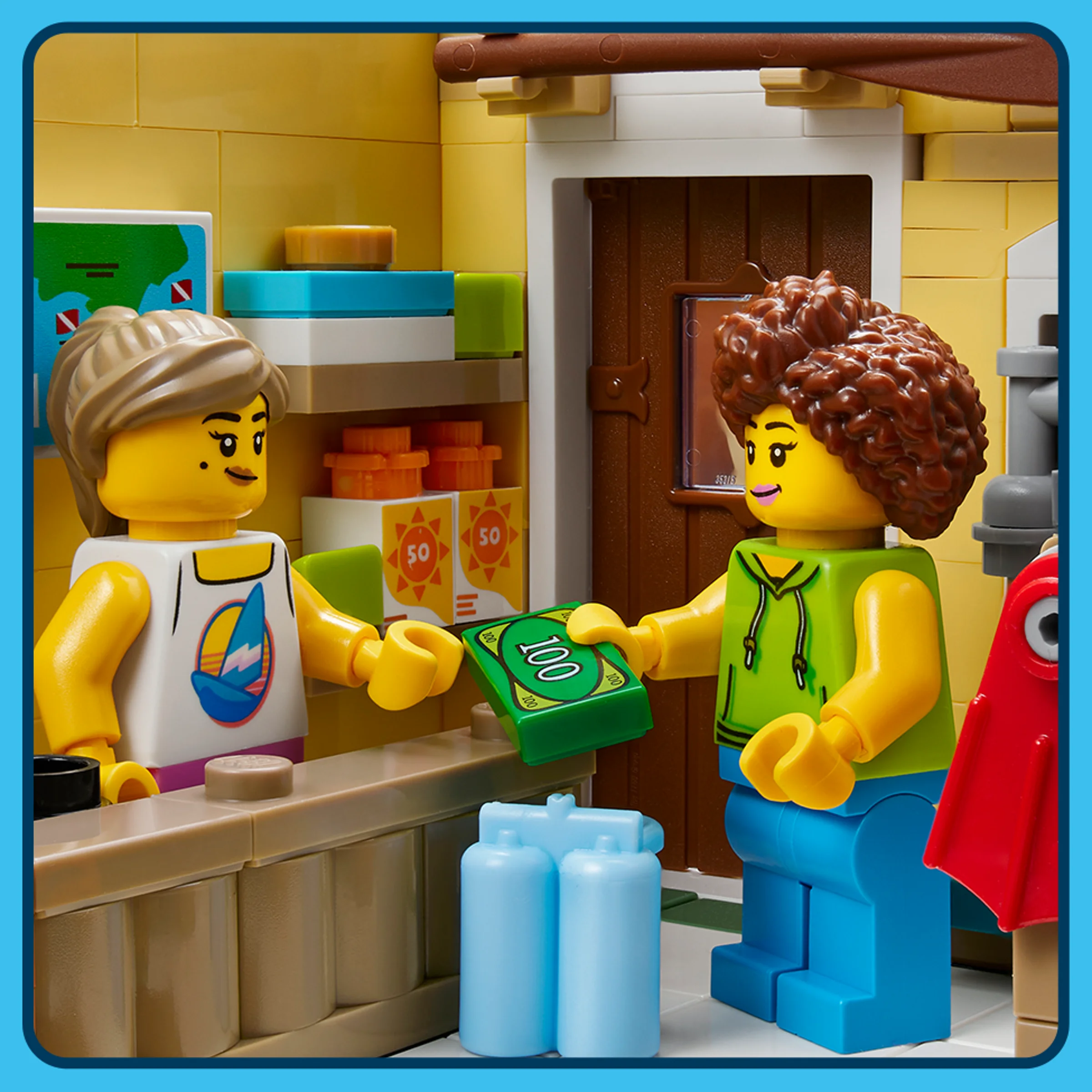 Scenă detaliată cu minifigurine LEGO la un magazin din Riviera Italiană, cu detalii realiste.