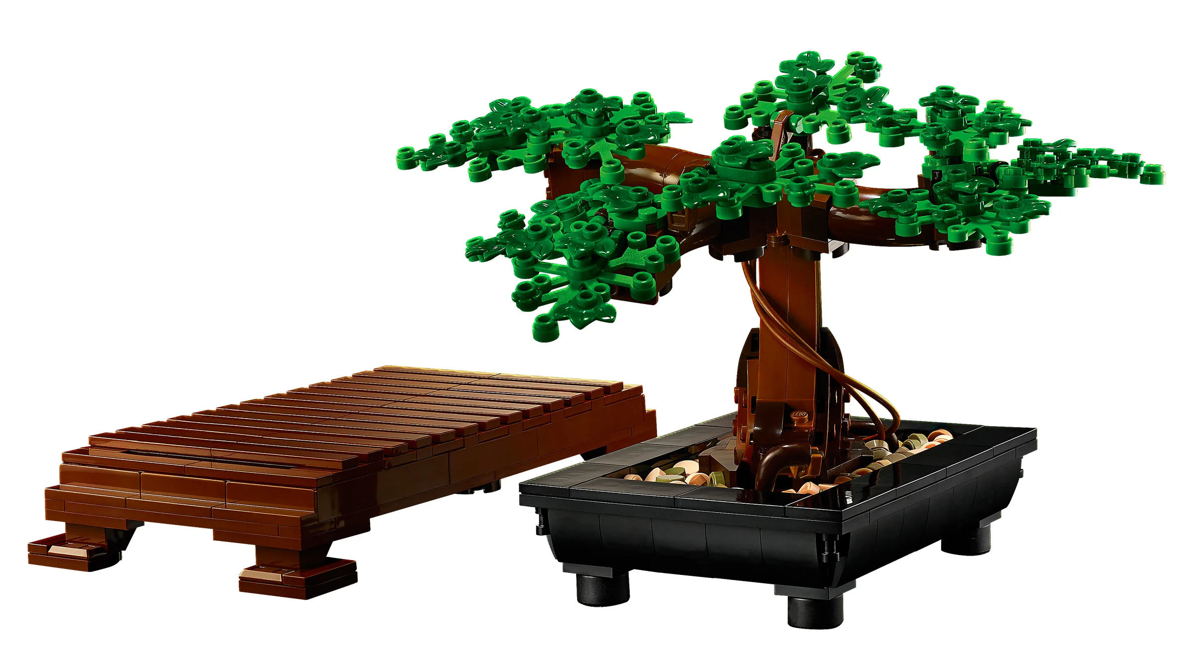 Imagine detaliată a setului LEGO Bonsai Tree (10281) cu suportul său. Aspect realist și elegant.