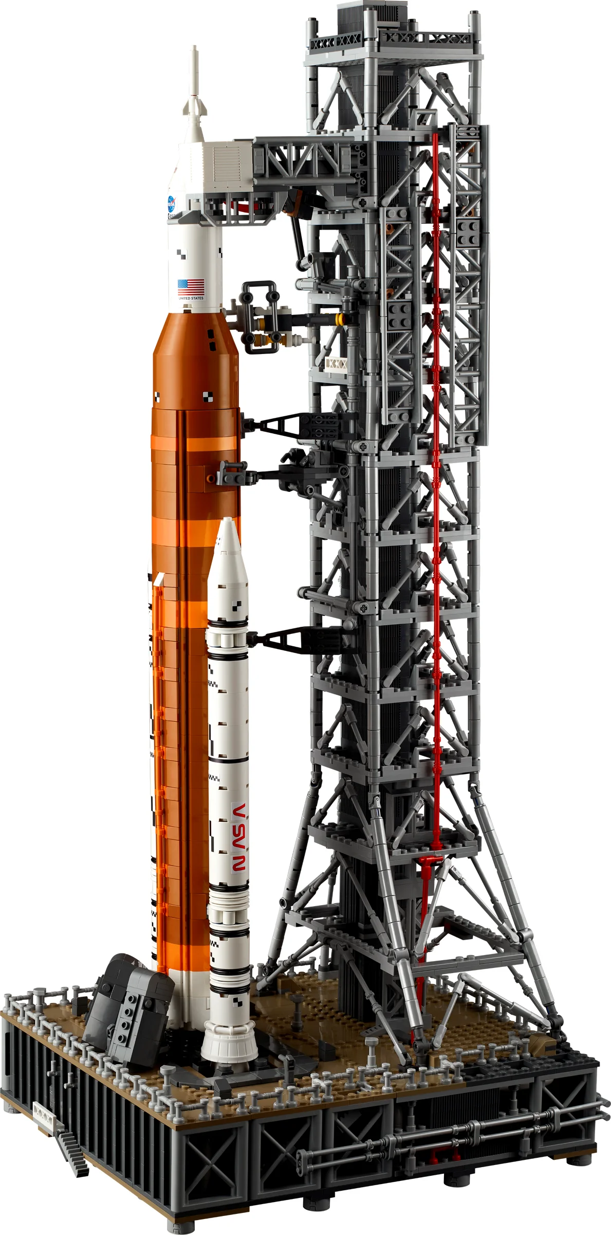 Imagine detaliată a modelului LEGO NASA Artemis Space Launch System (10341).