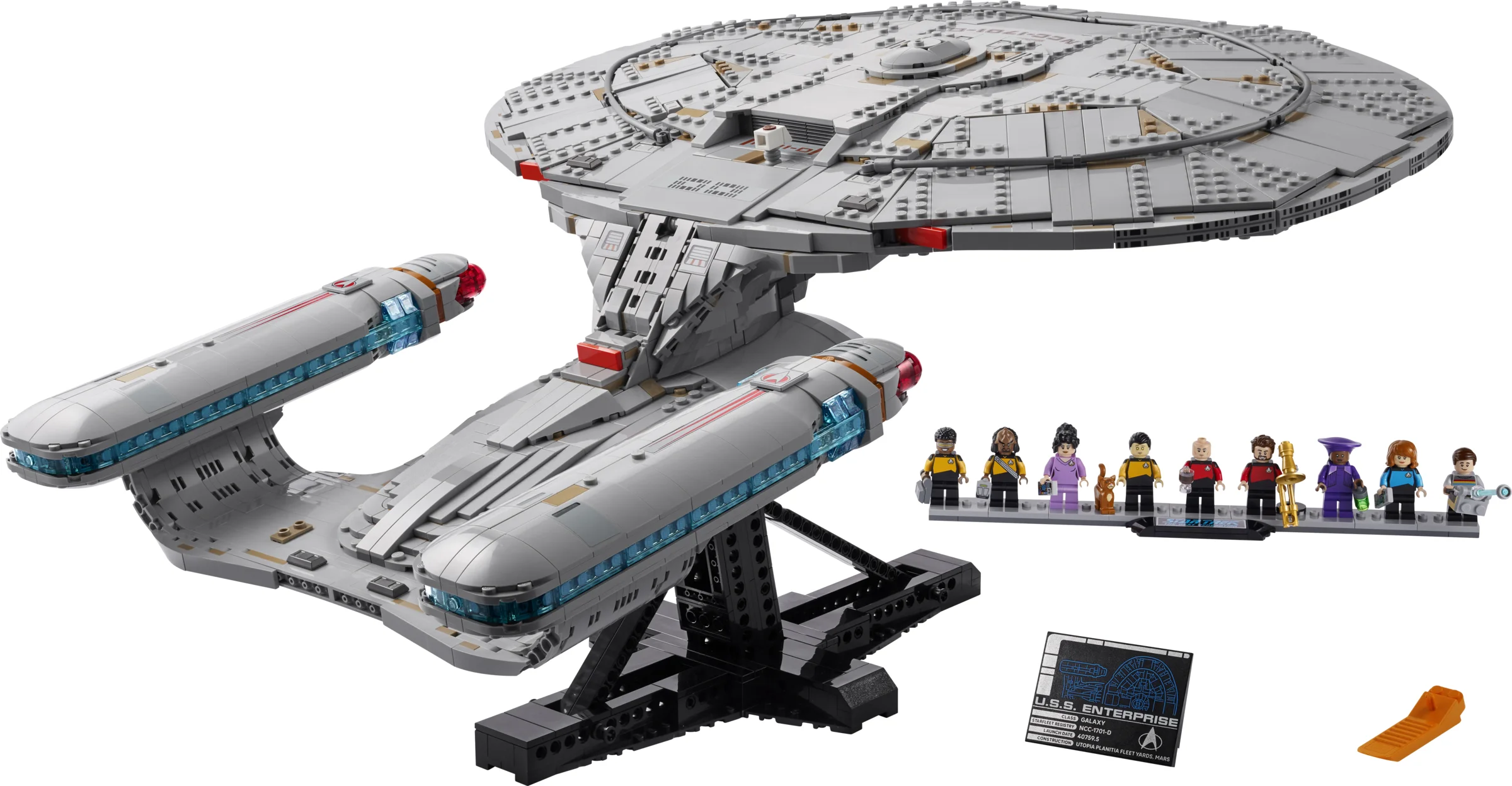 LEGO 10356 - Recenzie LEGO 10356 Star Trek: U.S.S. Enterprise NCC-1701-D: O călătorie îndrăzneață în lumea cărămizilor