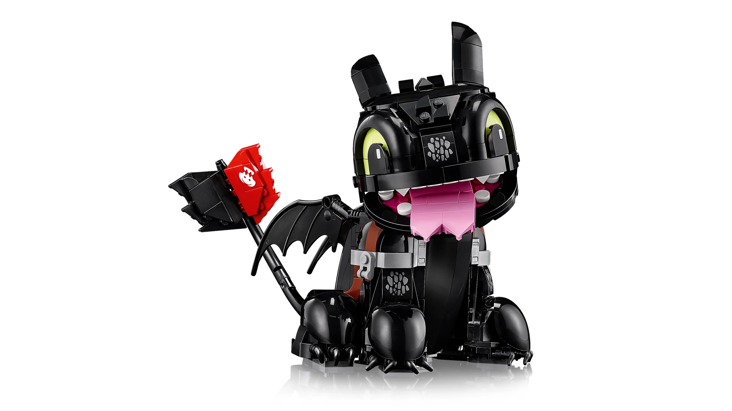 Modelul LEGO Toothless, dragonul simpatic din 'Cum să îți dresezi dragonul'.