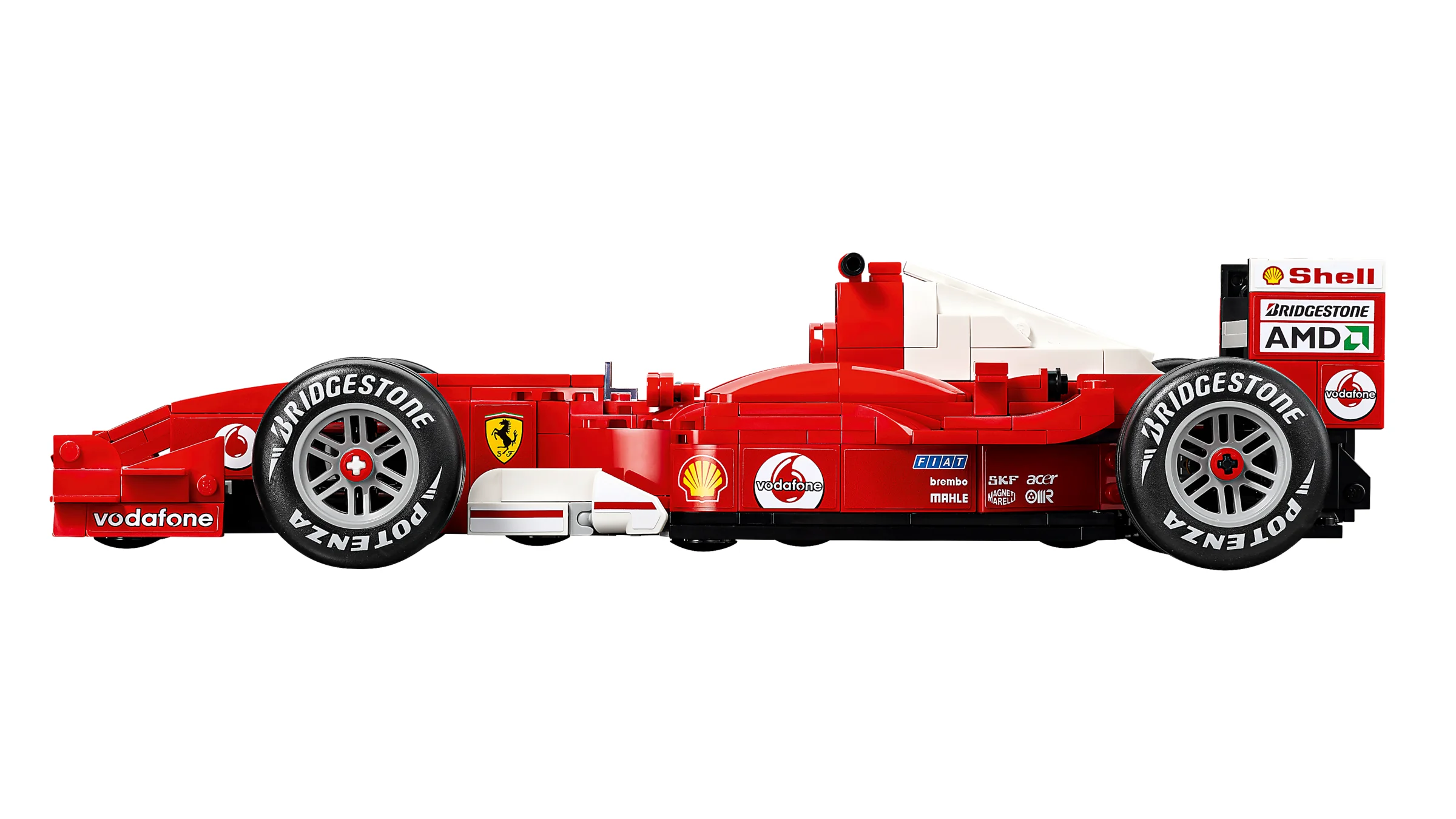 Imagine detaliată a modelului Ferrari F2004, vedere laterală cu toate detaliile.