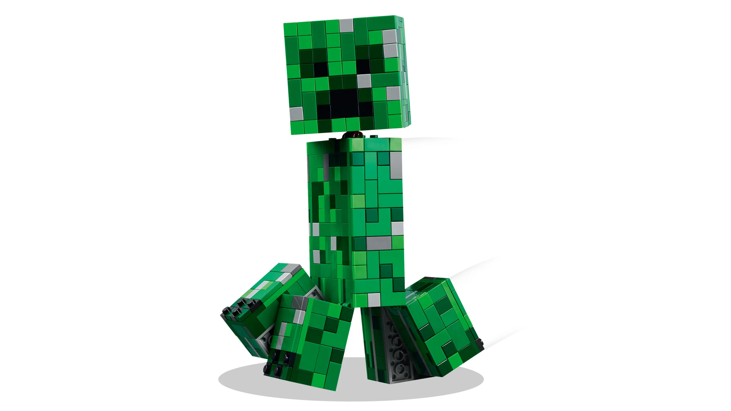 Imagine cu Creeper-ul LEGO Minecraft, modelul asamblat complet. 