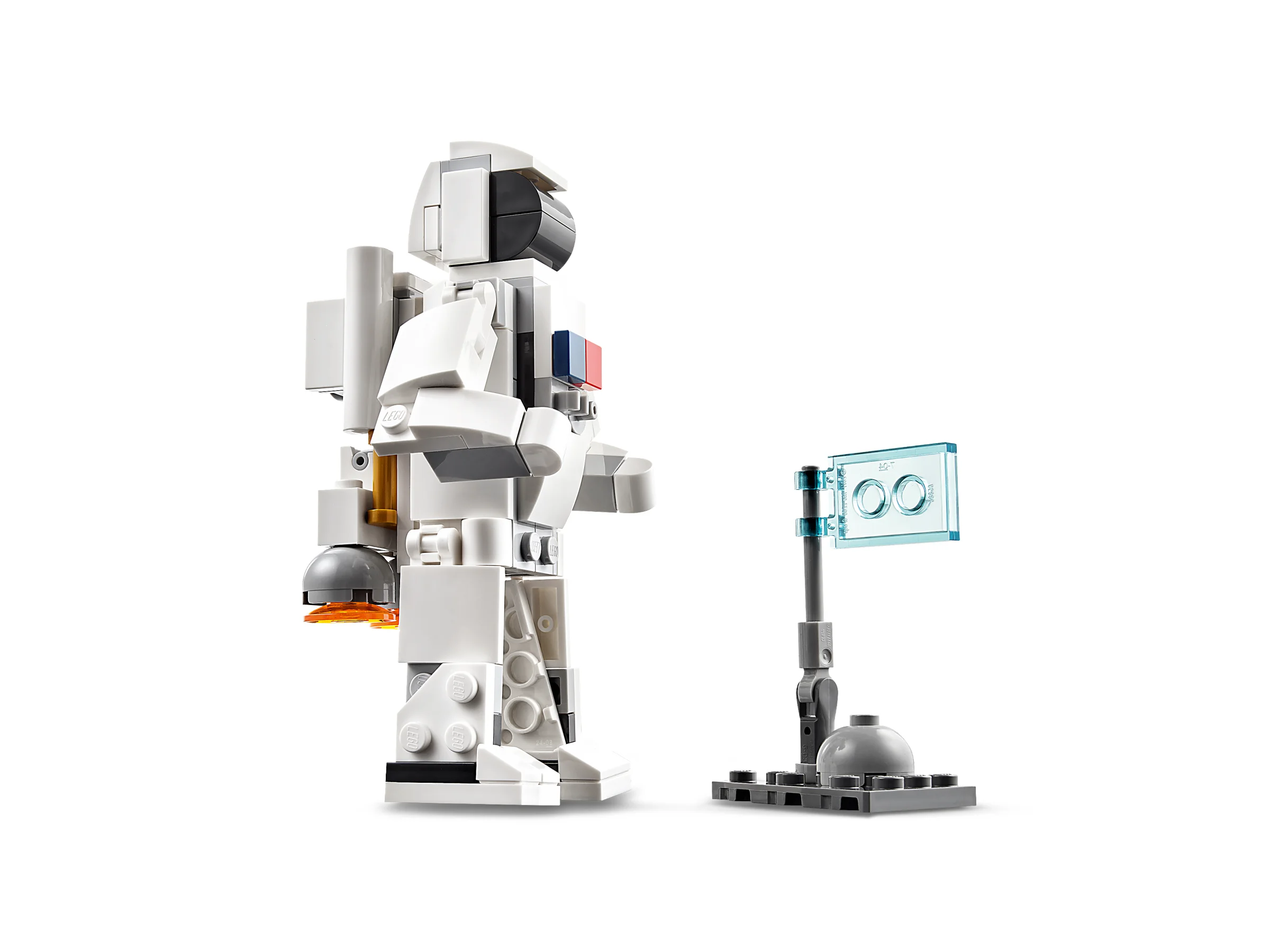 Imagine cu astronautul LEGO și un panou solar, parte din setul 31134. Un model detaliat.