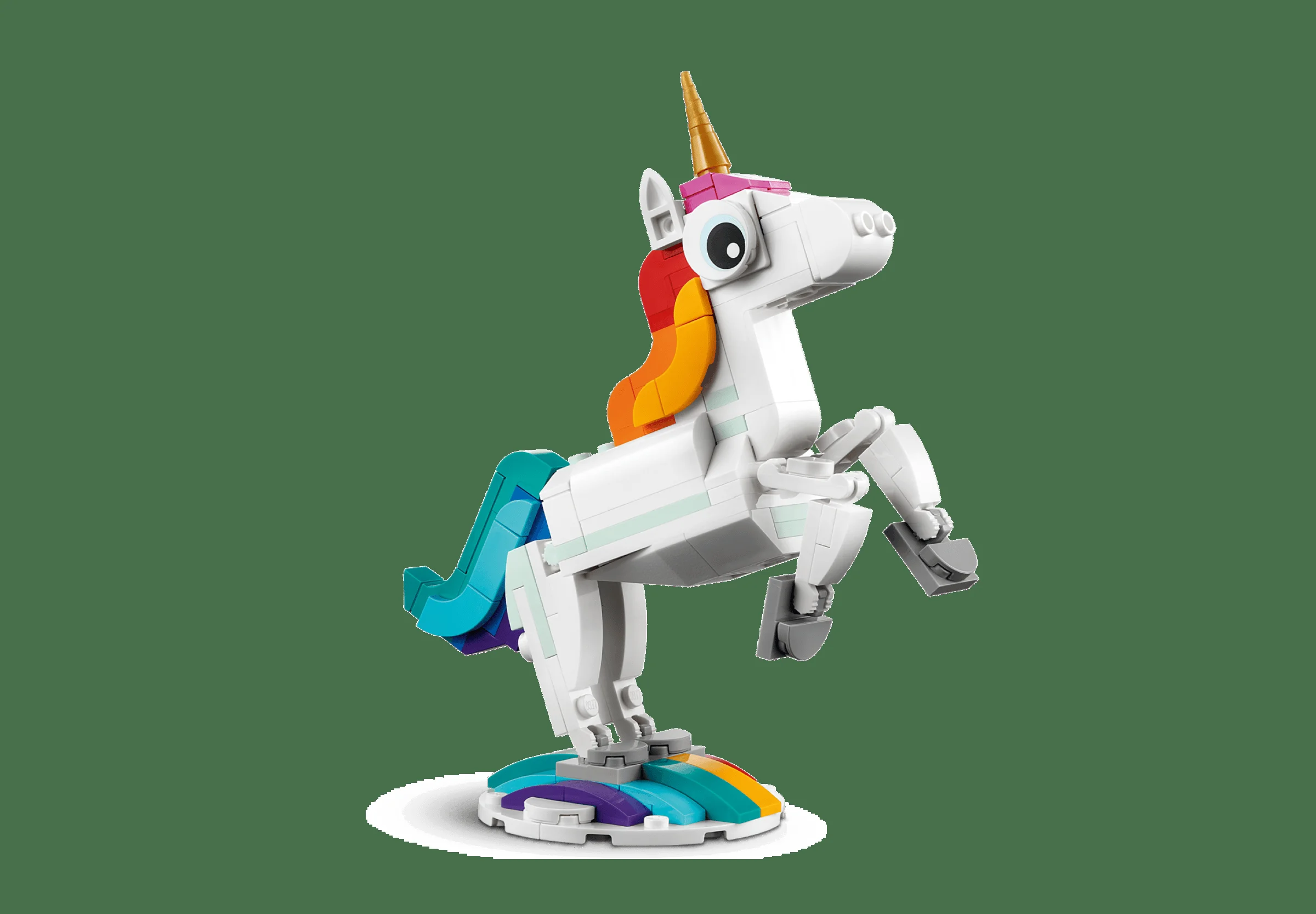 Unicorn magic realizat din cărămizi LEGO, cu coamă și coadă în culori vii.