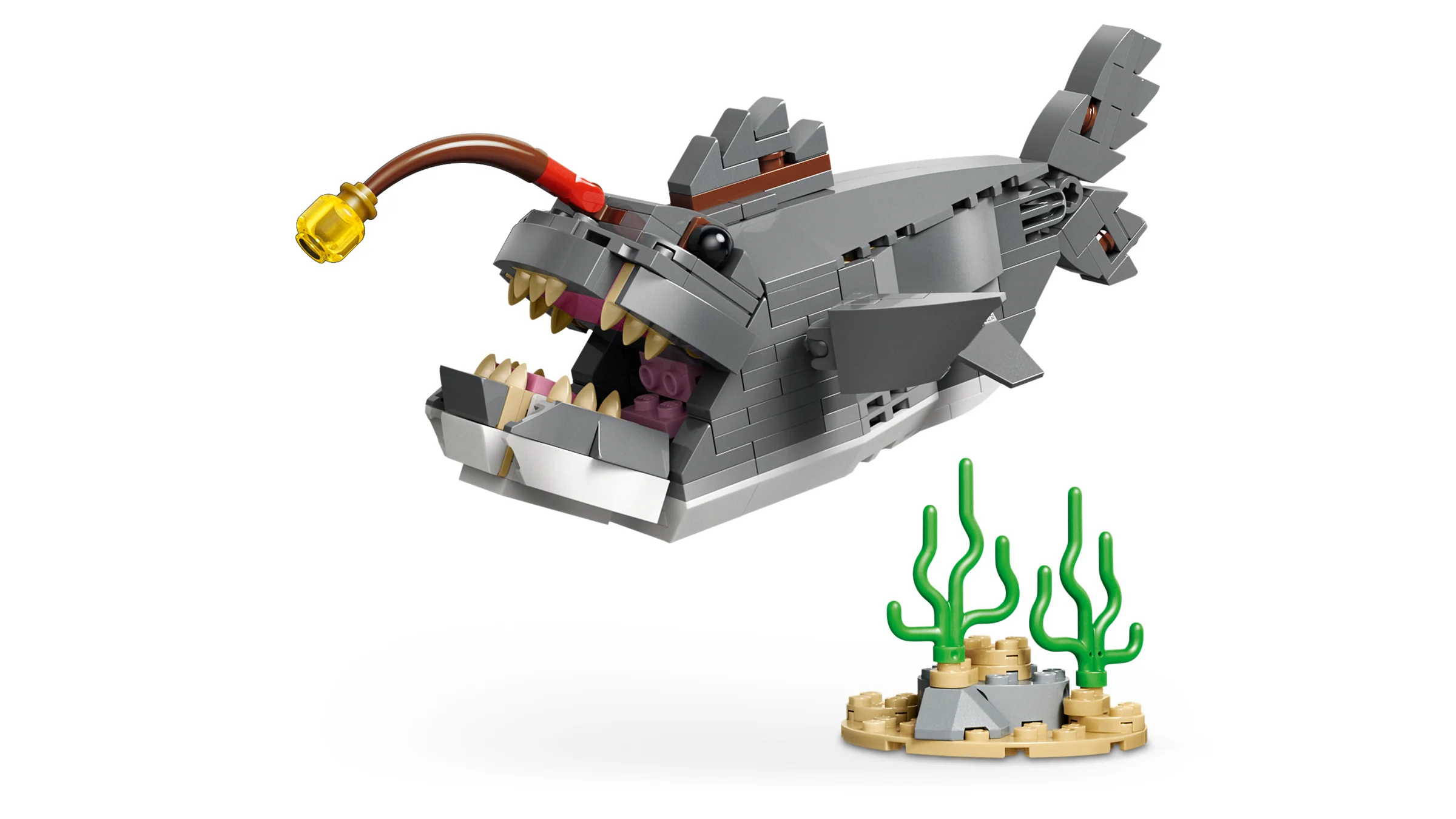 Rechin feroce LEGO Creator, cu detalii impresionante și un mic fragment de recif.
