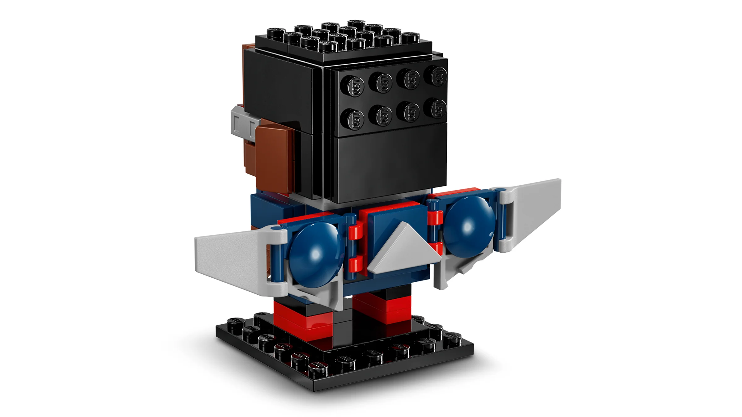 Imagine cu detaliile figurinei LEGO Captain America BrickHeadz, accent pe scut.