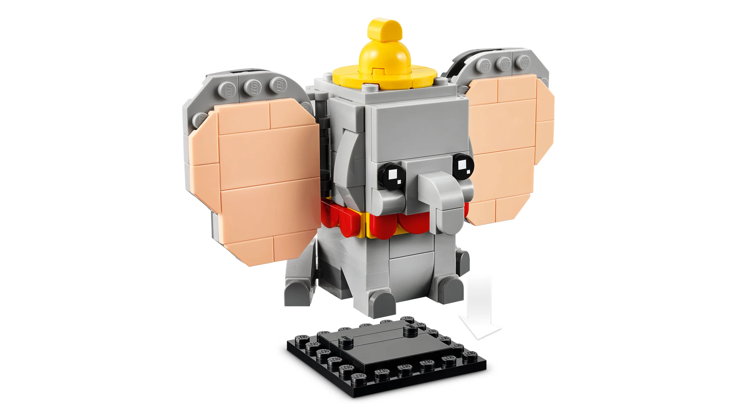 Imagine cu Dumbo BrickHeadz, arătând detaliile construcției și culorile vii.