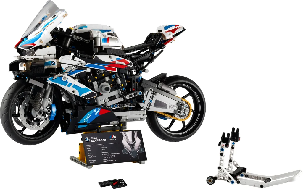 LEGO 42130 - Recenzie LEGO Technic 42130 BMW M 1000 RR: Inginerie la superlativ