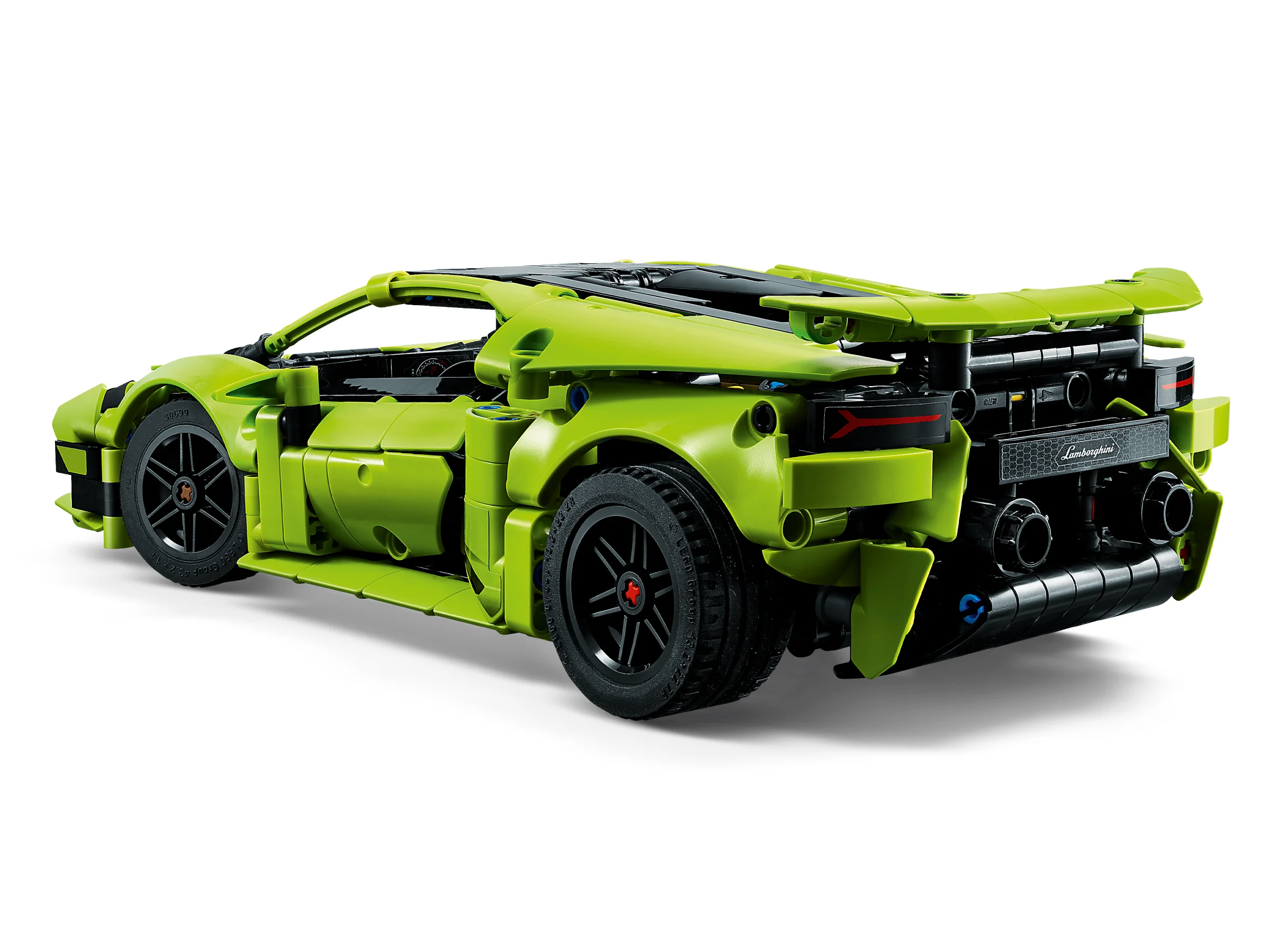 Modelul LEGO Technic Lamborghini Huracán Tecnica verde, vedere din spate, detaliată.