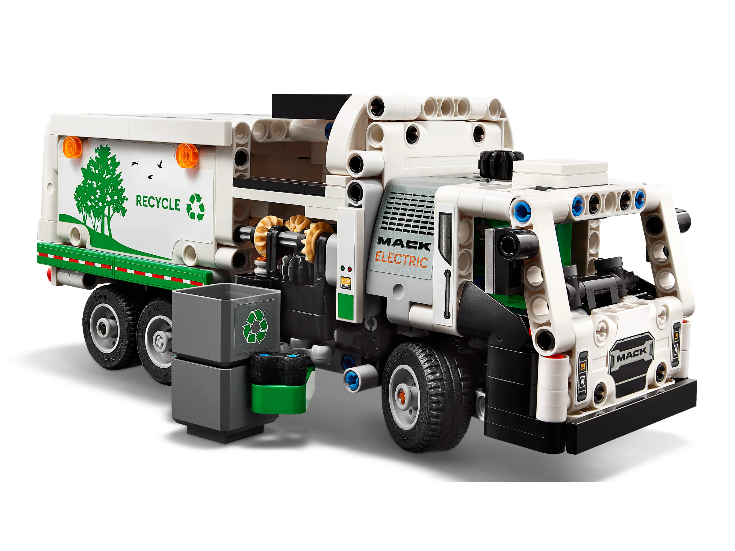 Camion de gunoi Mack LR Electric LEGO Technic, alb cu accente verzi, ecologic și detaliat.