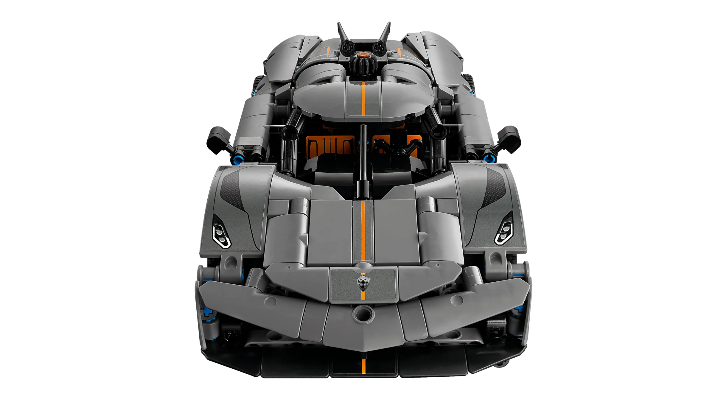 Vedere frontală a modelului LEGO Technic Koenigsegg Jesko Absolut Gri. Detalii impresionante și design aerodinamic.