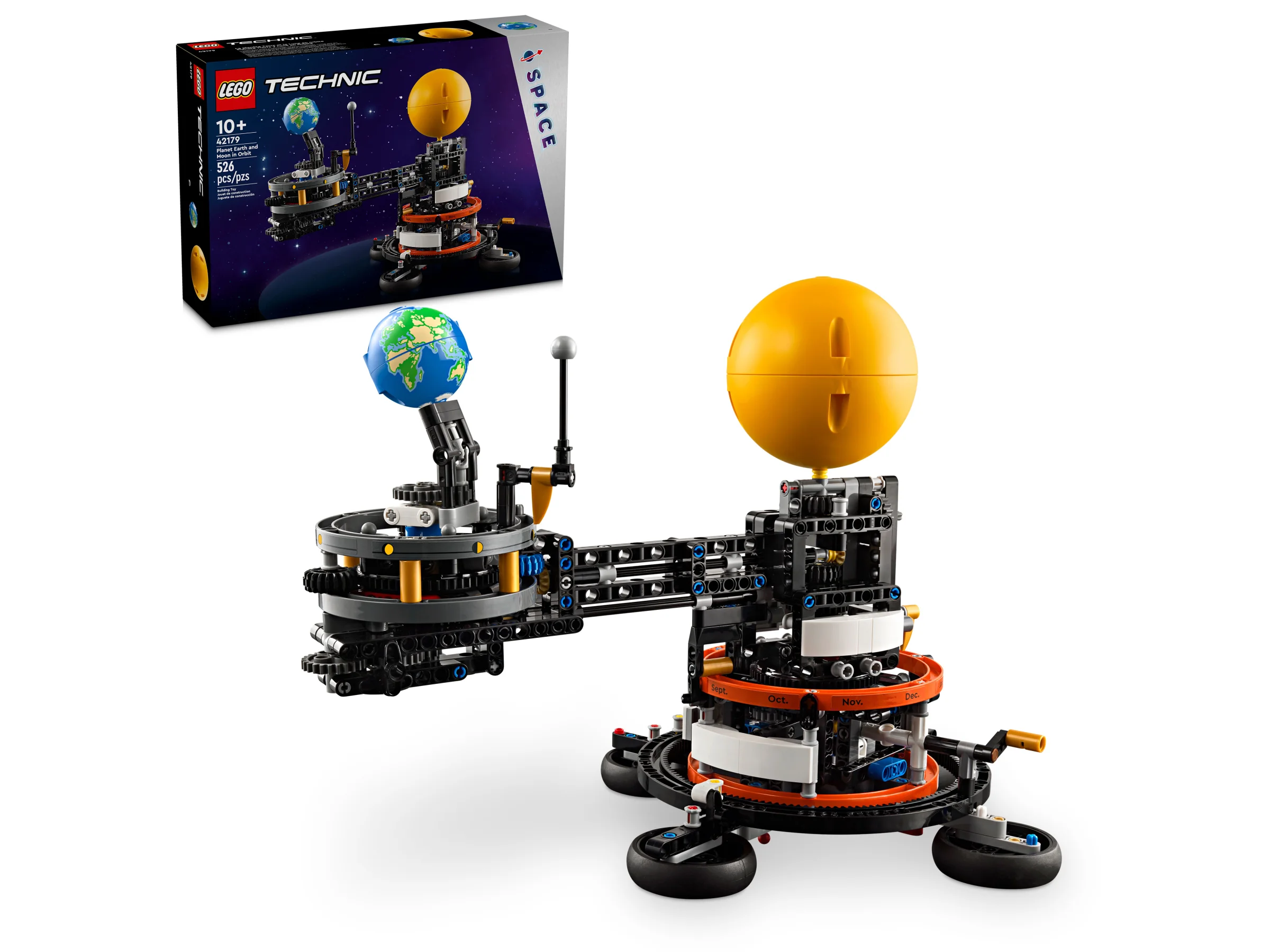 Modelul LEGO Technic 42179, Pământul și Luna pe orbită, alături de cutia produsului. Un model complex și fascinant.