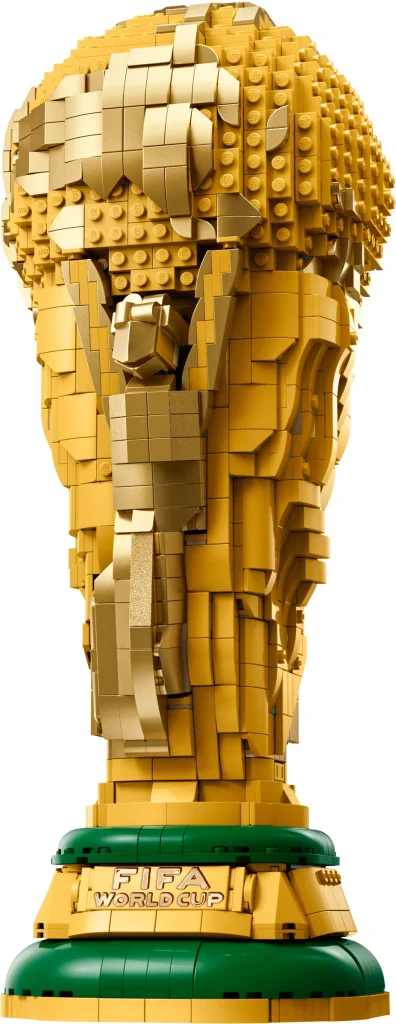 LEGO 43020 - Recenzie LEGO 43020 Trofeul oficial al Cupei Mondiale FIFA: Glorie eternă din cărămizi