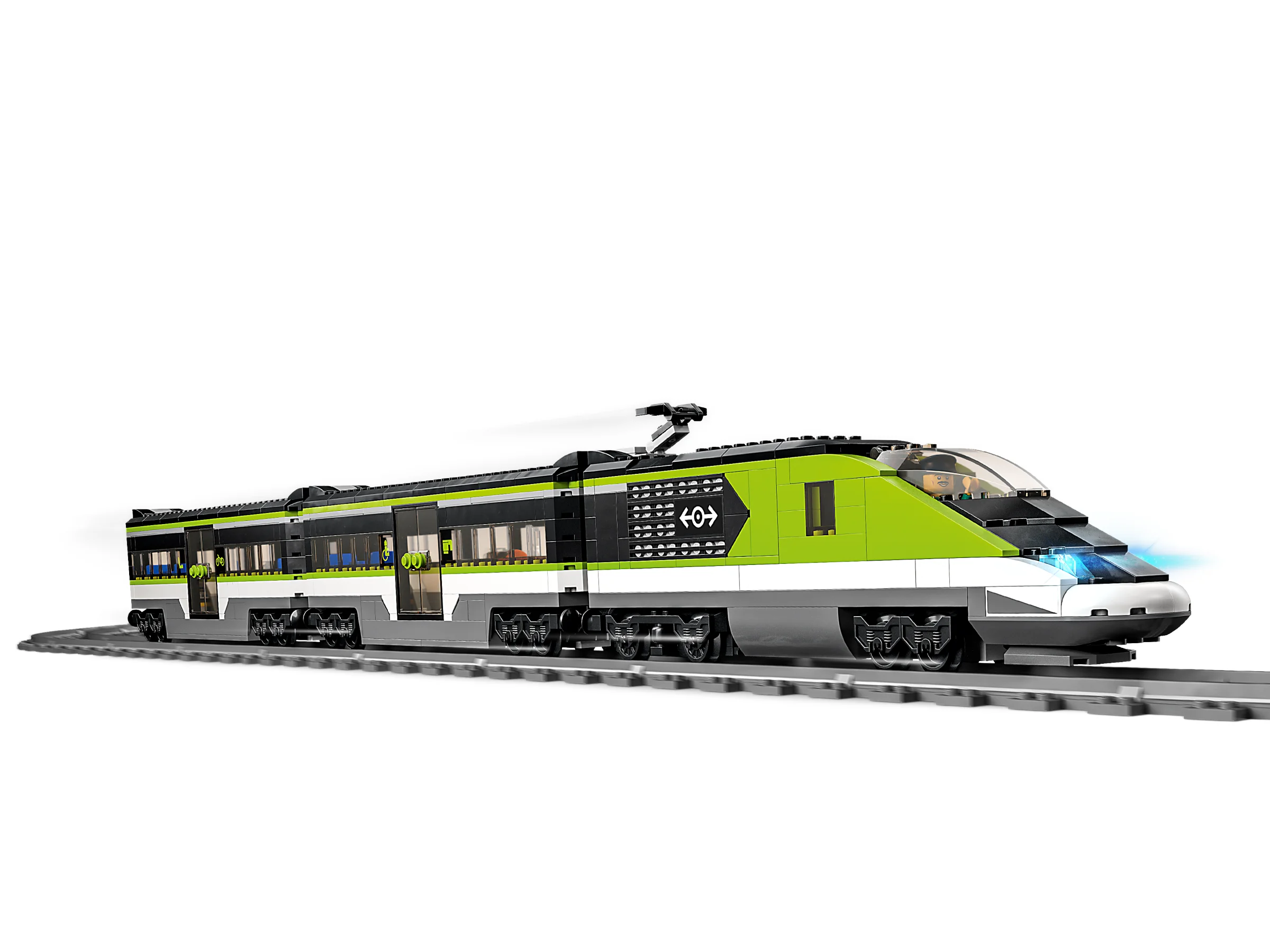 Tren modern de pasageri LEGO City, cu detalii realiste și culori vibrante (negru, verde, alb).