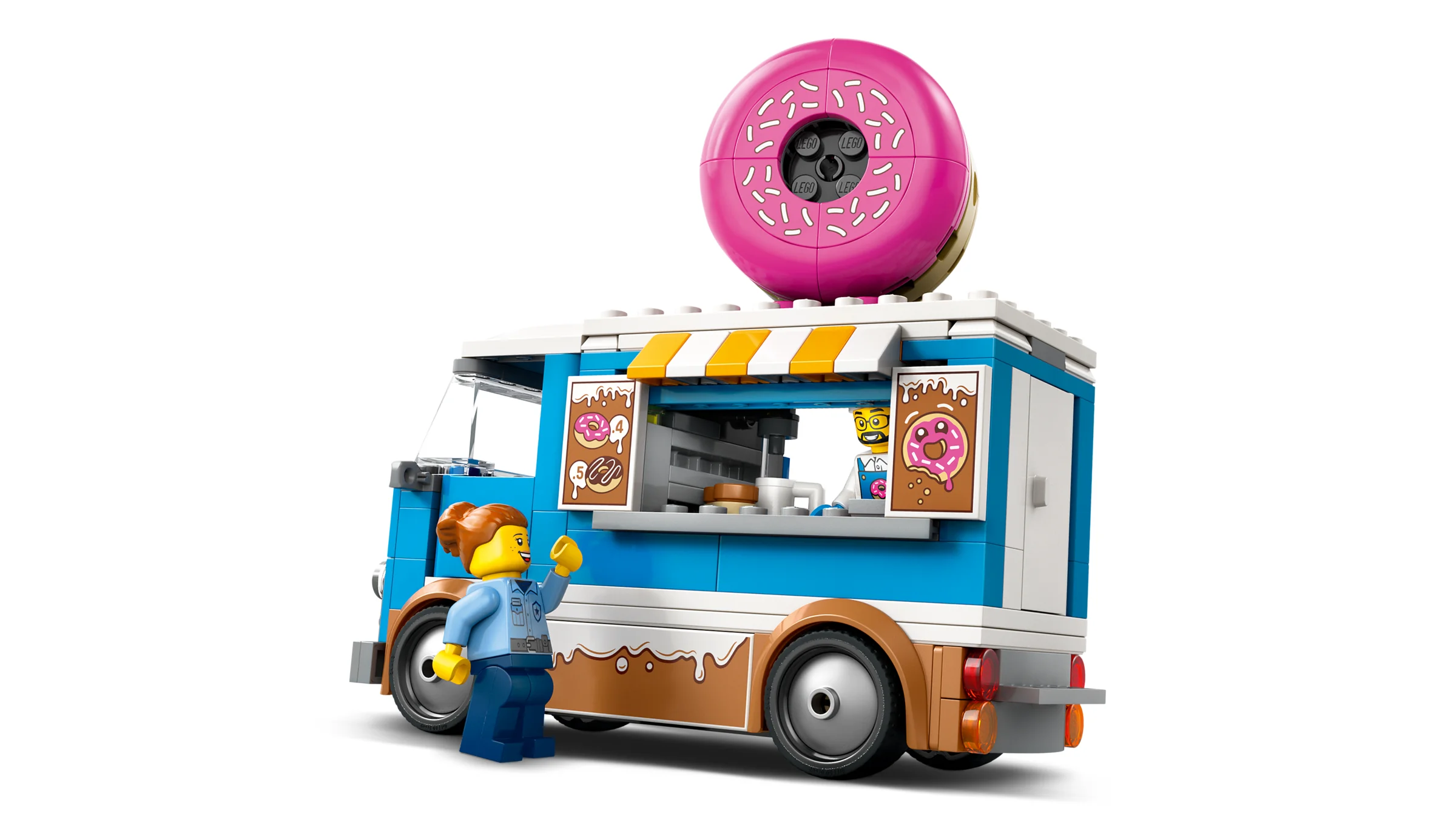 Camionetă cu gogoși LEGO, cu o gogoașă mare pe acoperiș și o minifigurină polițistă.