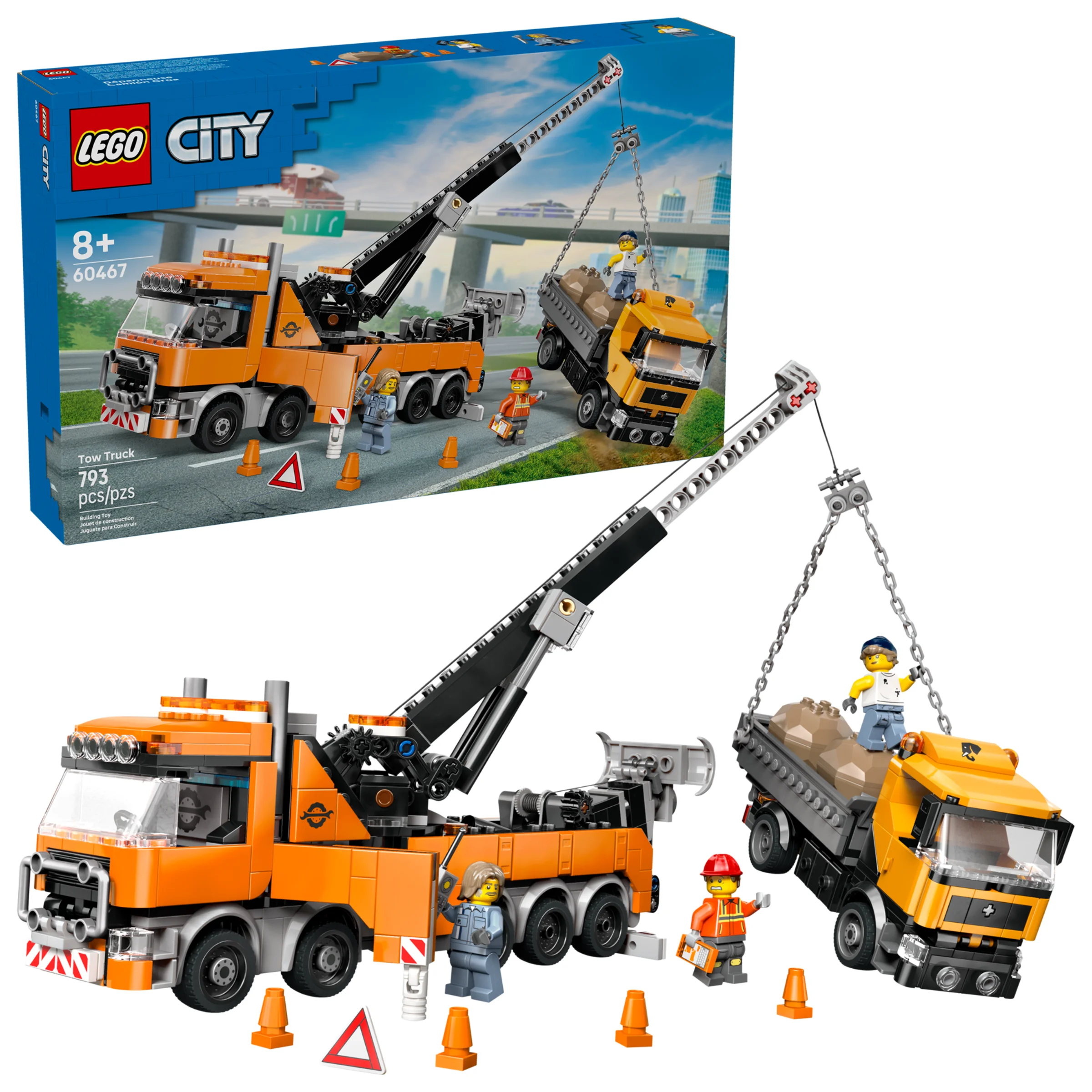 Imagine cu camionul de remorcare LEGO City 60467, cu brațul ridicat și cutia produsului în fundal.