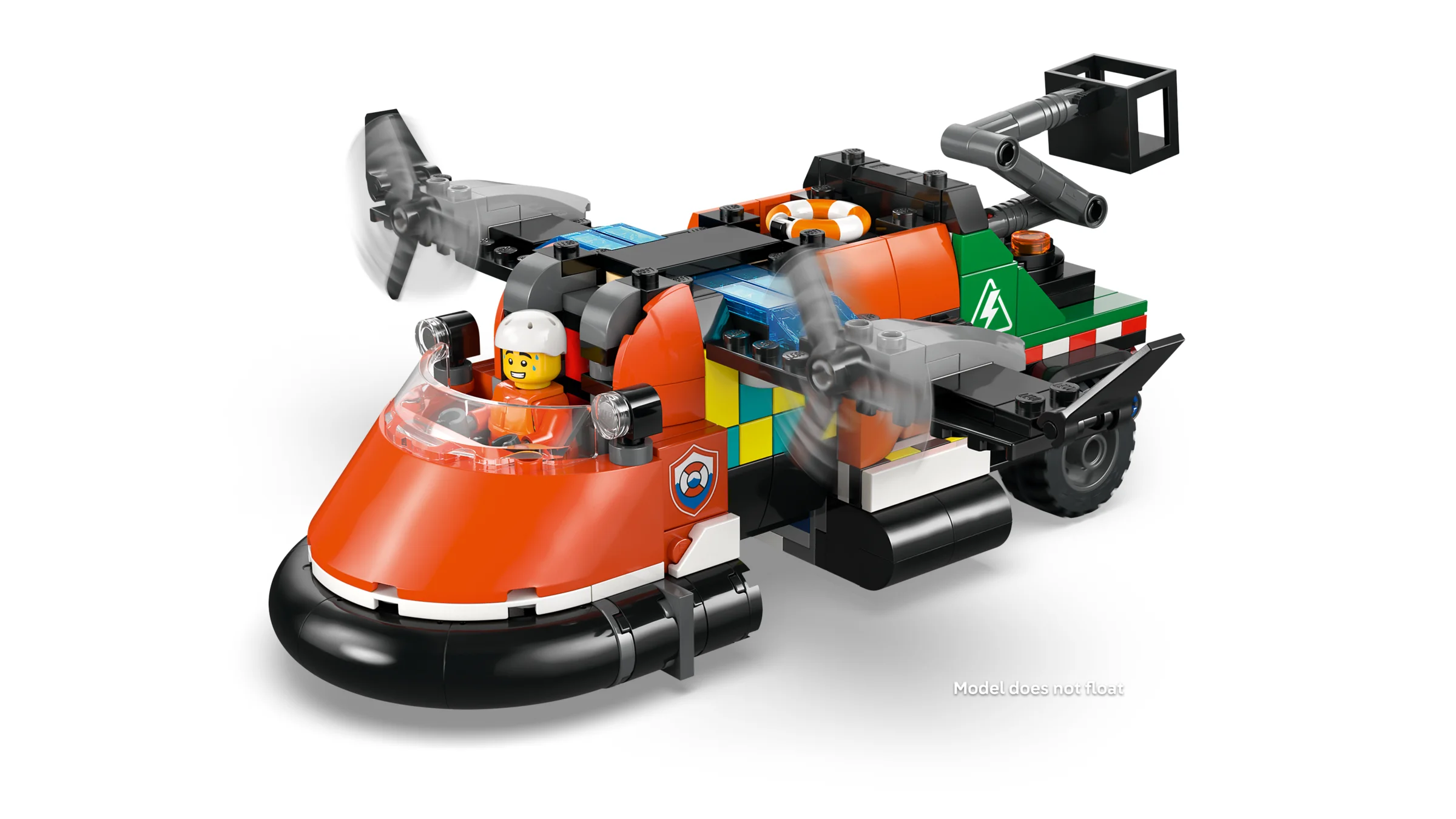 Hovercraft detaliat cu elice rotative și minifigurină pilot, un model distractiv.