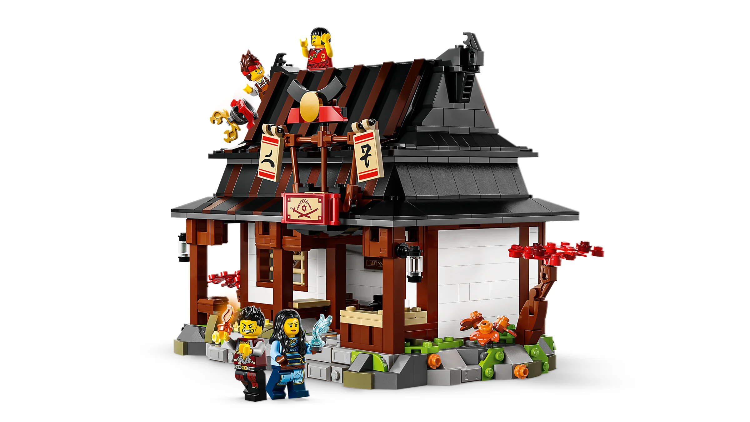 Imagine cu setul LEGO Ninjago 71858, Forja celor Patru Arme. Redă clădirea cu minifigurinele incluse.