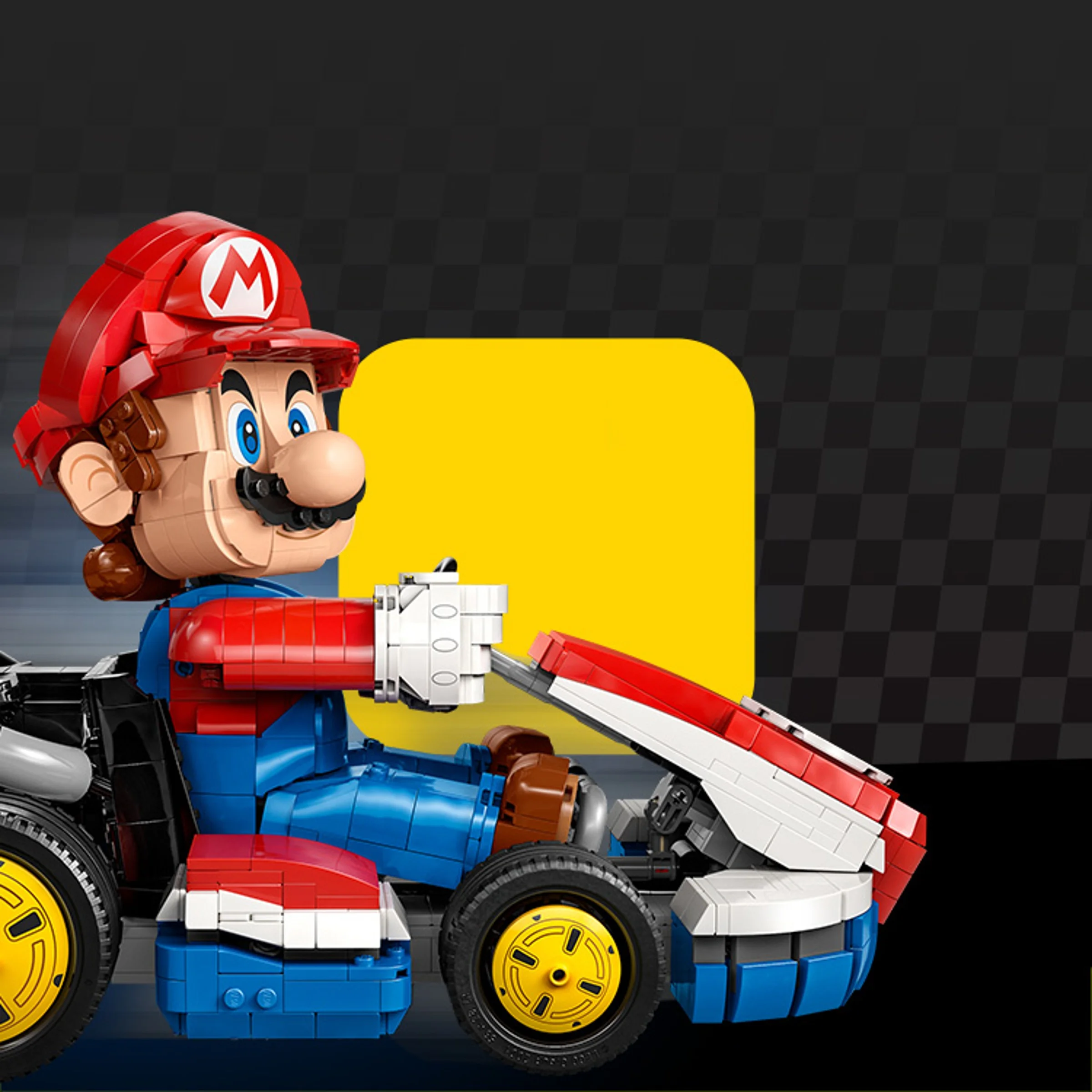 Mario în kartul său standard LEGO. Imagine detaliată cu personajul și vehiculul asamblat.