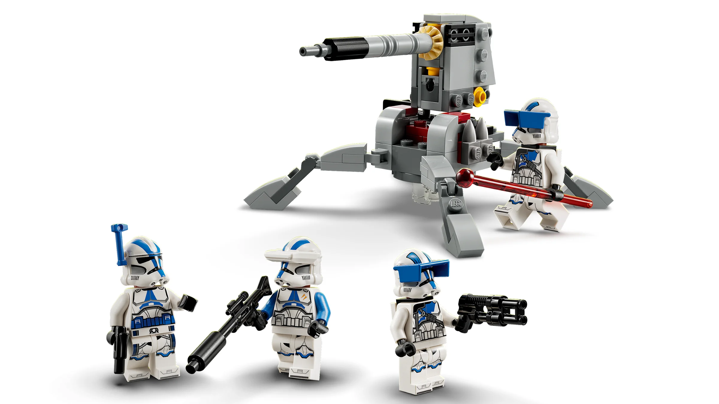 Set LEGO Star Wars 75345: Soldați Clone 501st și tun constructibil. Detaliu cu minifigurine și armă.