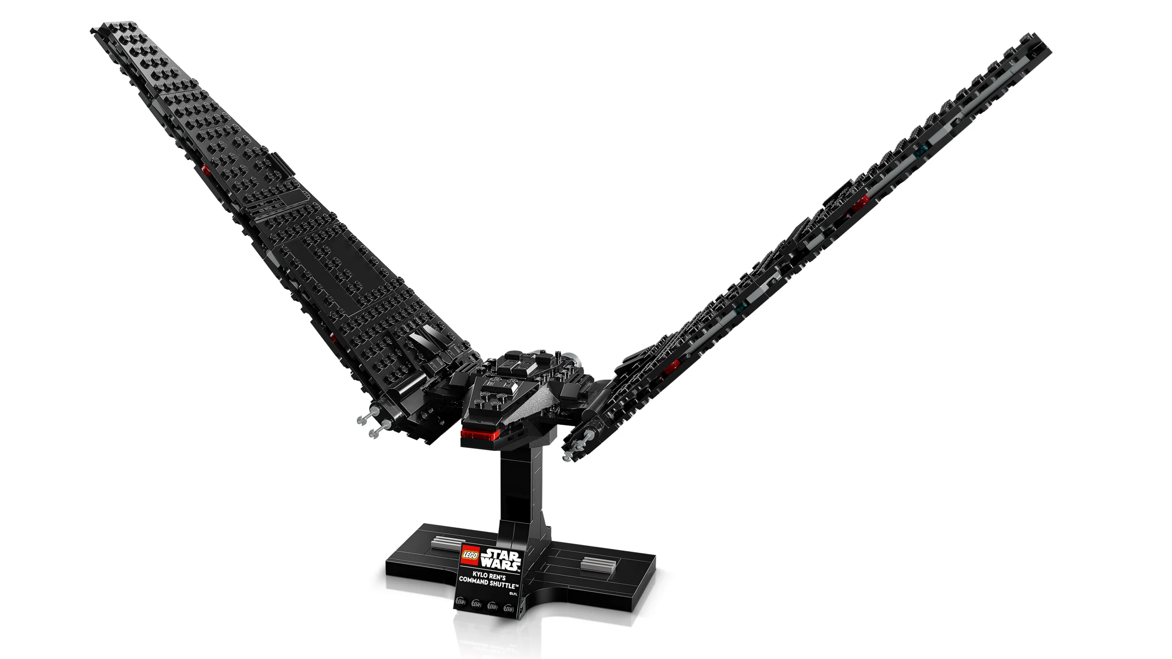 Navă spațială neagră din Star Wars, pe suport. Detalii și unghi larg al modelului LEGO.