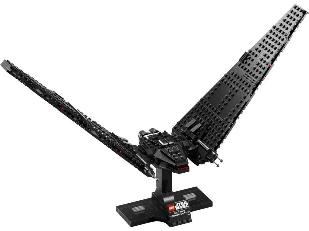 LEGO 75406 - Recenzie LEGO Star Wars 75406 Naveta de comandă a lui Kylo Ren: O siluetă elegantă cu un preț exorbitant
