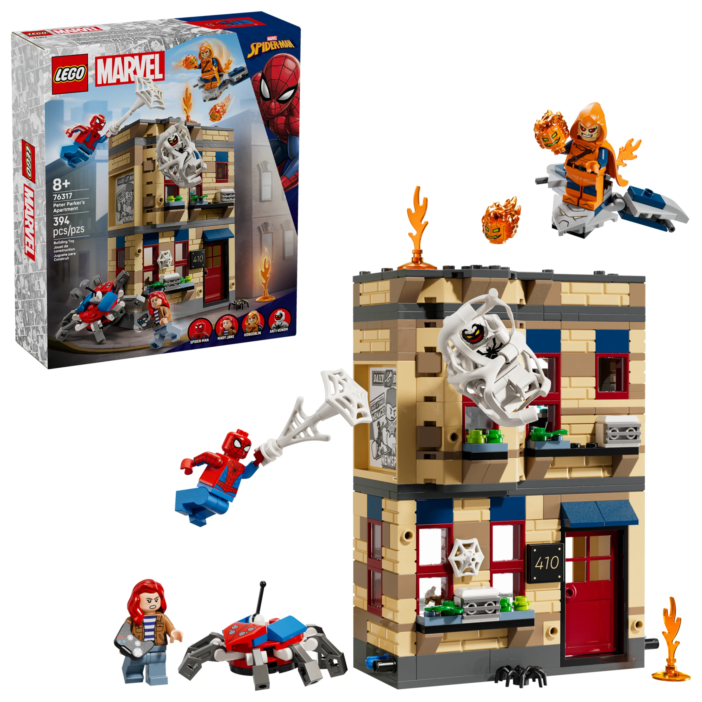Imagine cu setul LEGO 76317, Apartamentul lui Peter Parker, prezentând minifigurinele și clădirea.