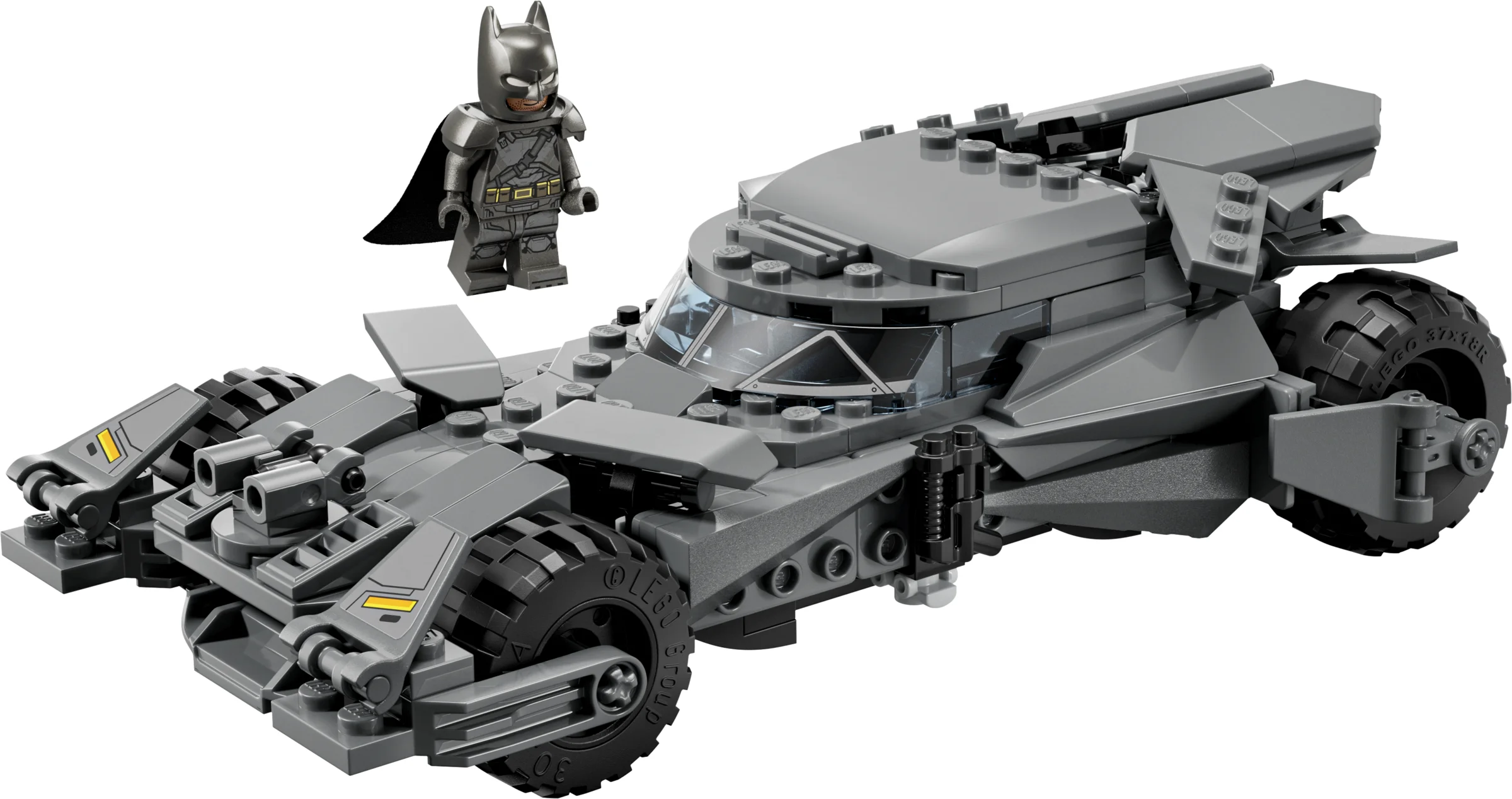 LEGO 76331 - LEGO 76331 Batman v Superman Batmobile: O Replică Legendară pentru Colecționari