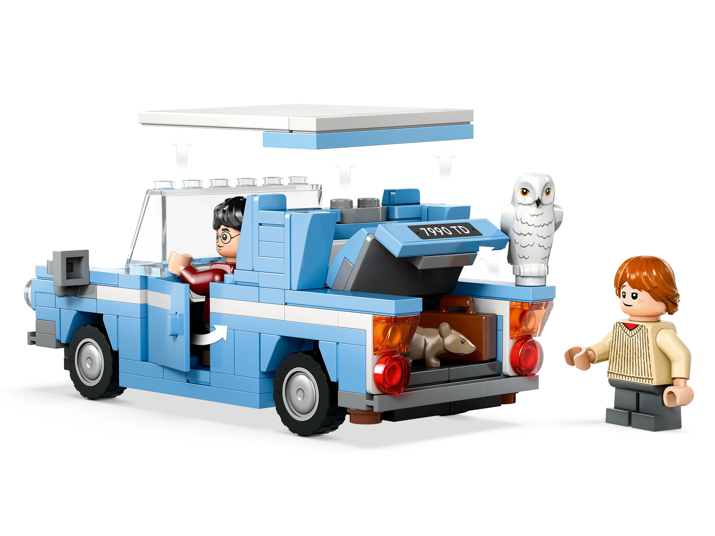 Ford Anglia albastră, cu minifigurinele Harry și Ron, bufnița Hedwig și șobolanul Scabbers.