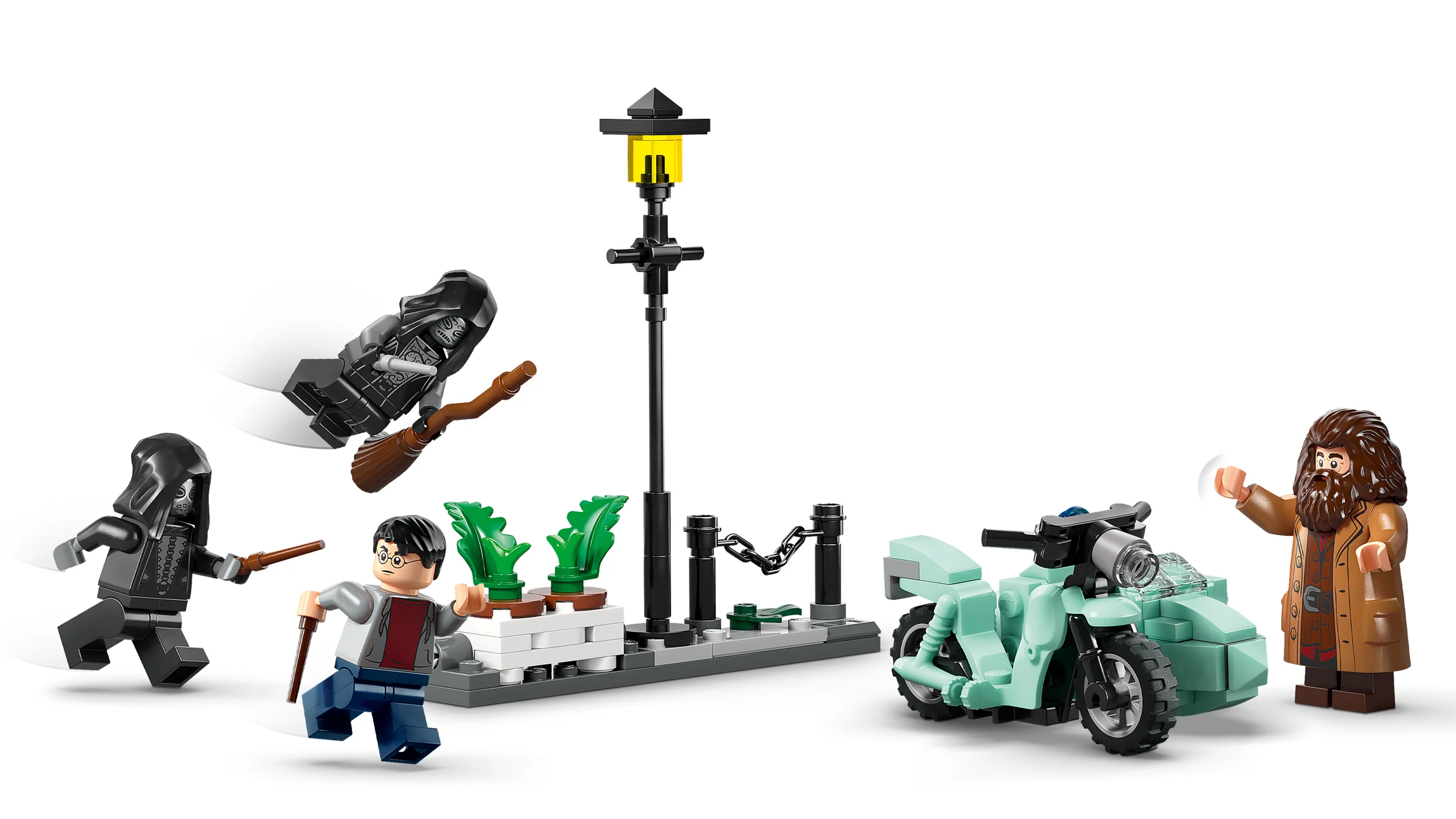 Hagrid și Harry evadează de pe Privet Drive într-o scenă LEGO plină de acțiune.