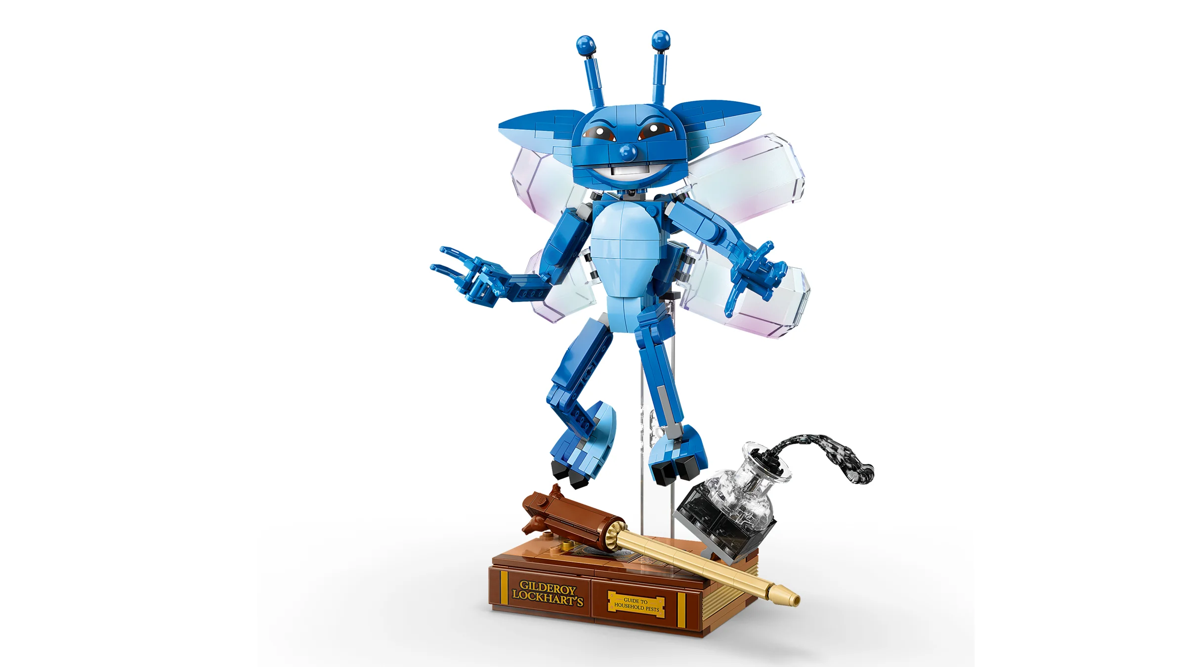 Prezentare detaliată a Zânuței de Cornwall LEGO (76461), o creatură albastră și zâmbitoare.