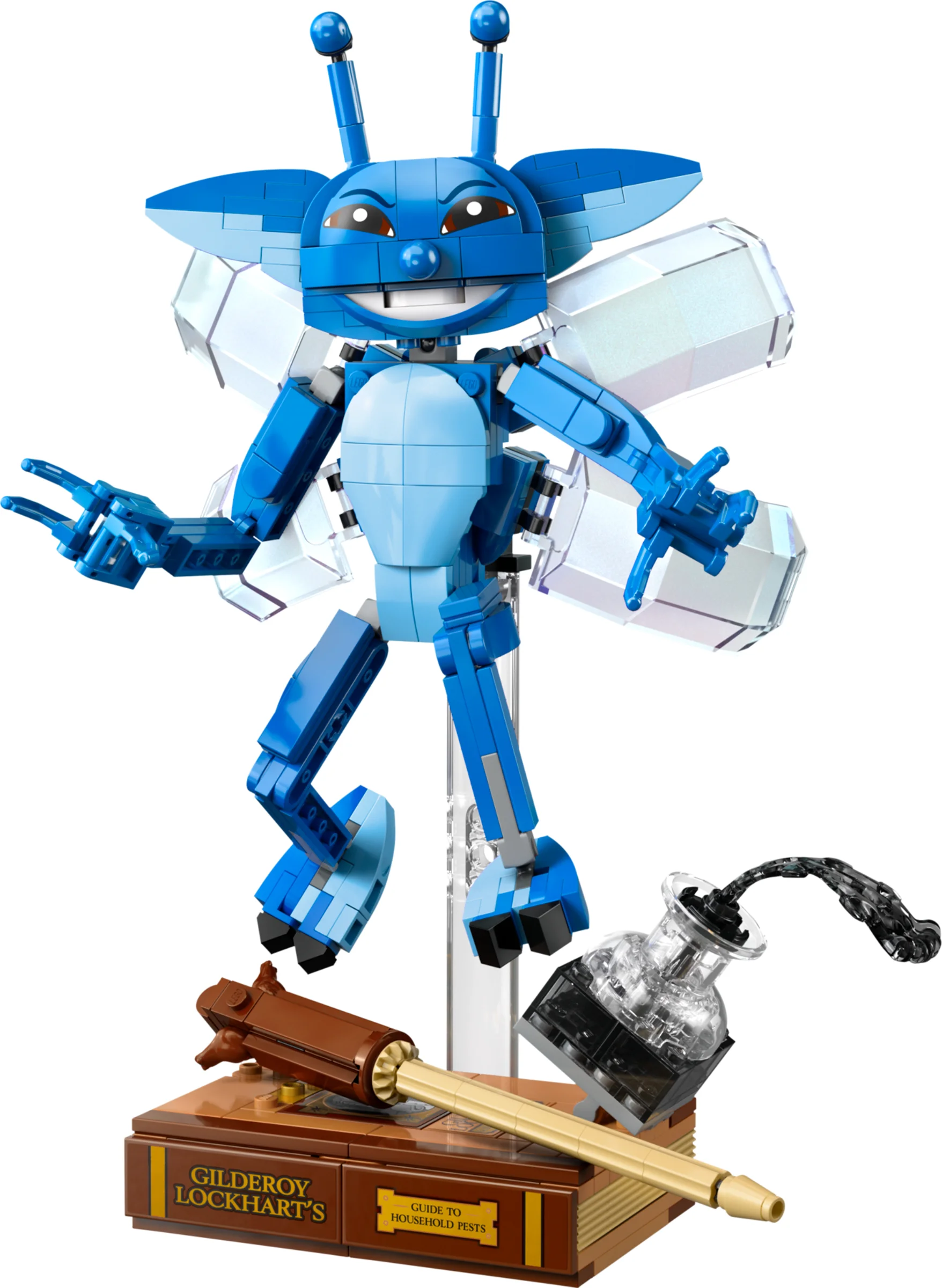 Imagine cu zâna albastră din setul LEGO Cornish Pixie, set detaliat și distractiv.
