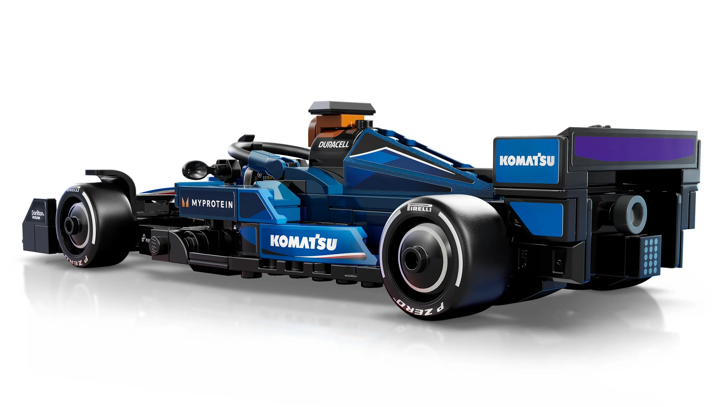 Modelul LEGO Williams Racing FW46, o replică detaliată, albastru cu accente negre, a mașinii de curse.