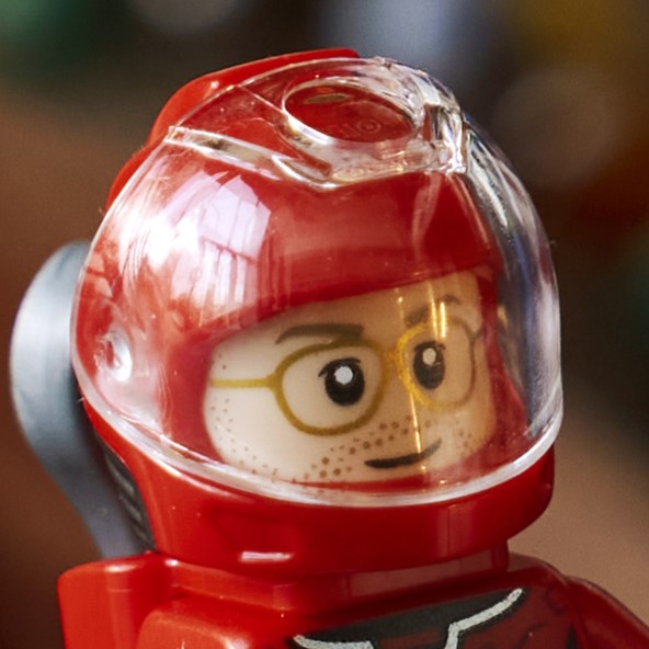 LEGO lansează Project Hail Mary: O incursiune interstelară cu piese rare și mecanisme ingenioase