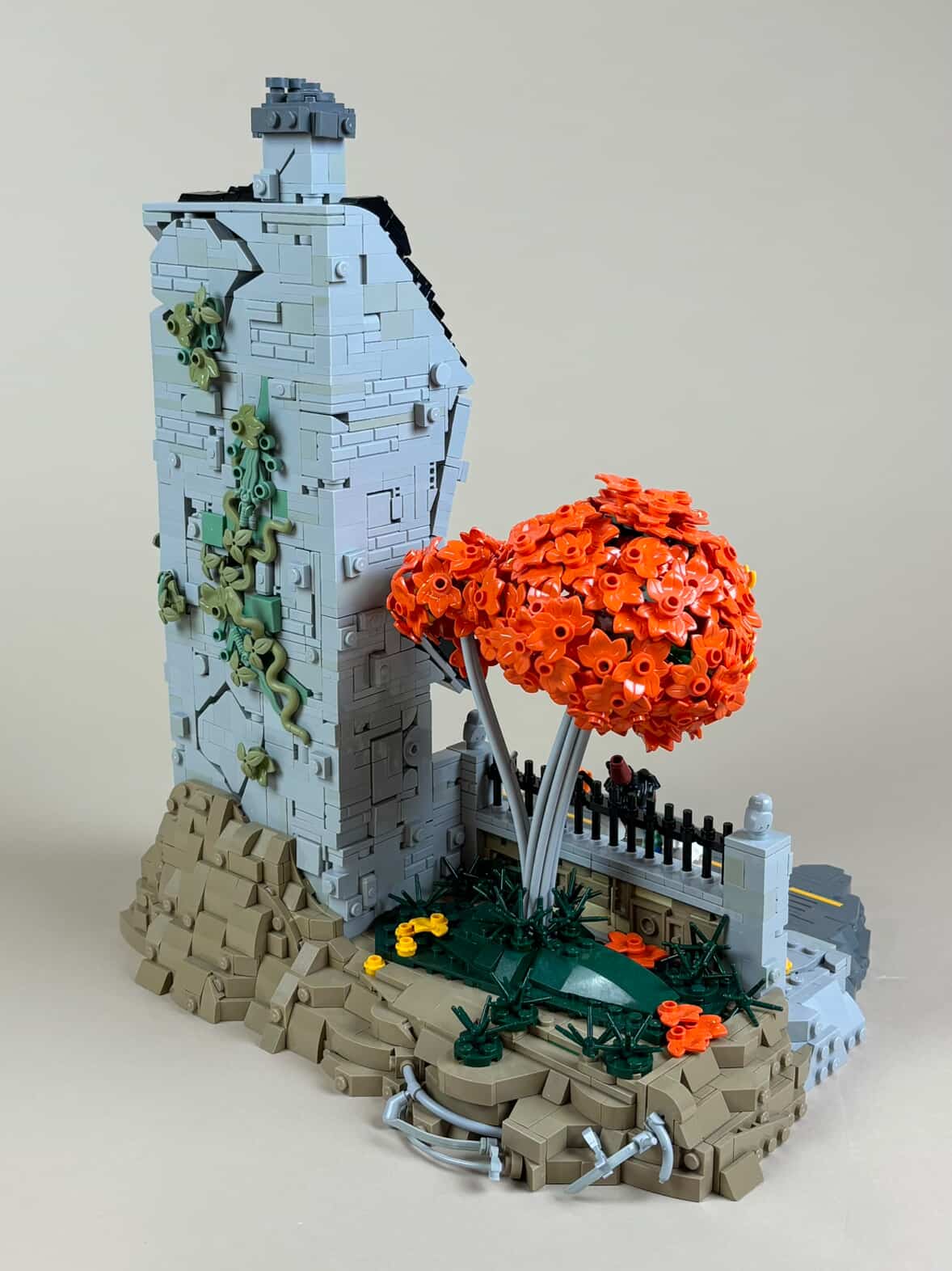 Arta de a construi „The Midnight Knock”: O incursiune în tehnici LEGO avansate și creativitate fără limite