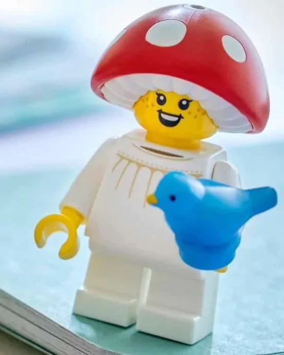 Primele detalii despre selecția LEGO Build a Minifigure pentru primăvara anului 2026